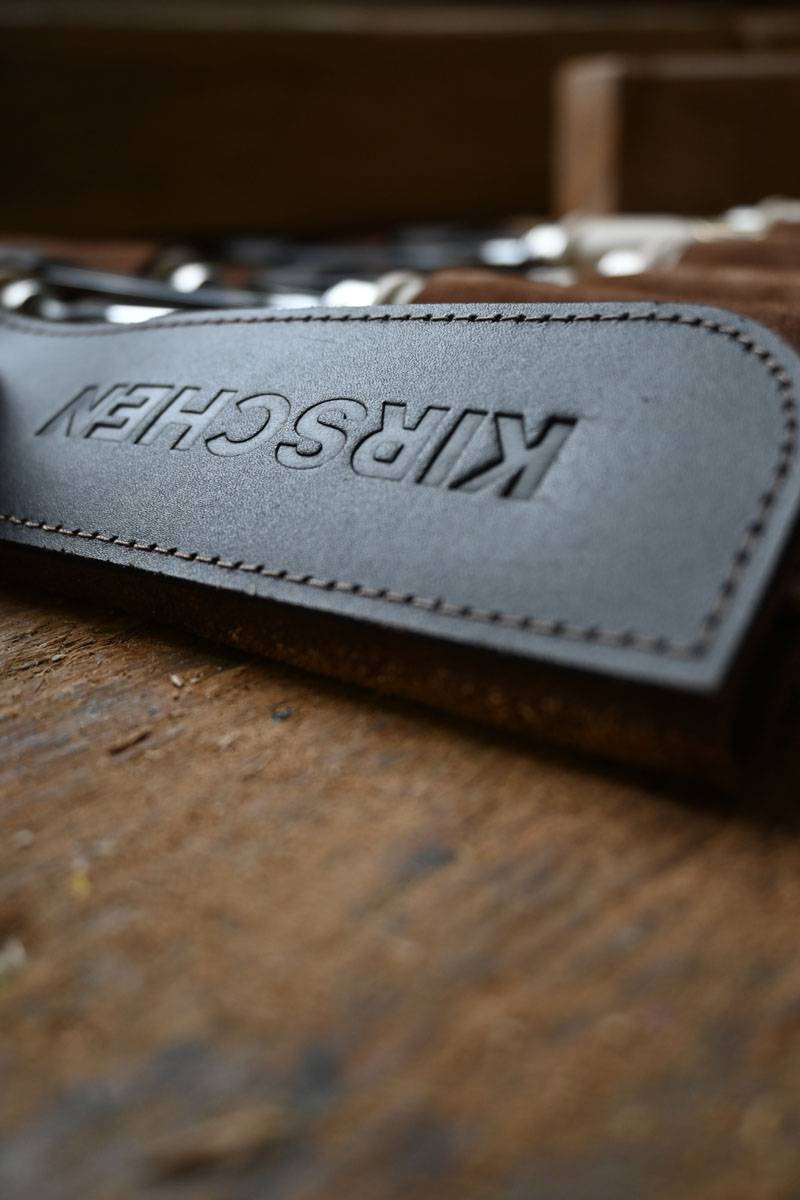 KIRSCHEN Veloursleder-Rolltasche leer für Stechbeitelsätze 12 Fächer 3501100