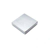 1 Stück Neodym Magnet 50mm x 50mm x 8mm Supermagnete hohe Haftkraft Quadermagnete 1 Stück Neodym Magnet 50mm x 50mm x 8mm Supermagnete hohe Haftkraft Quadermagnete