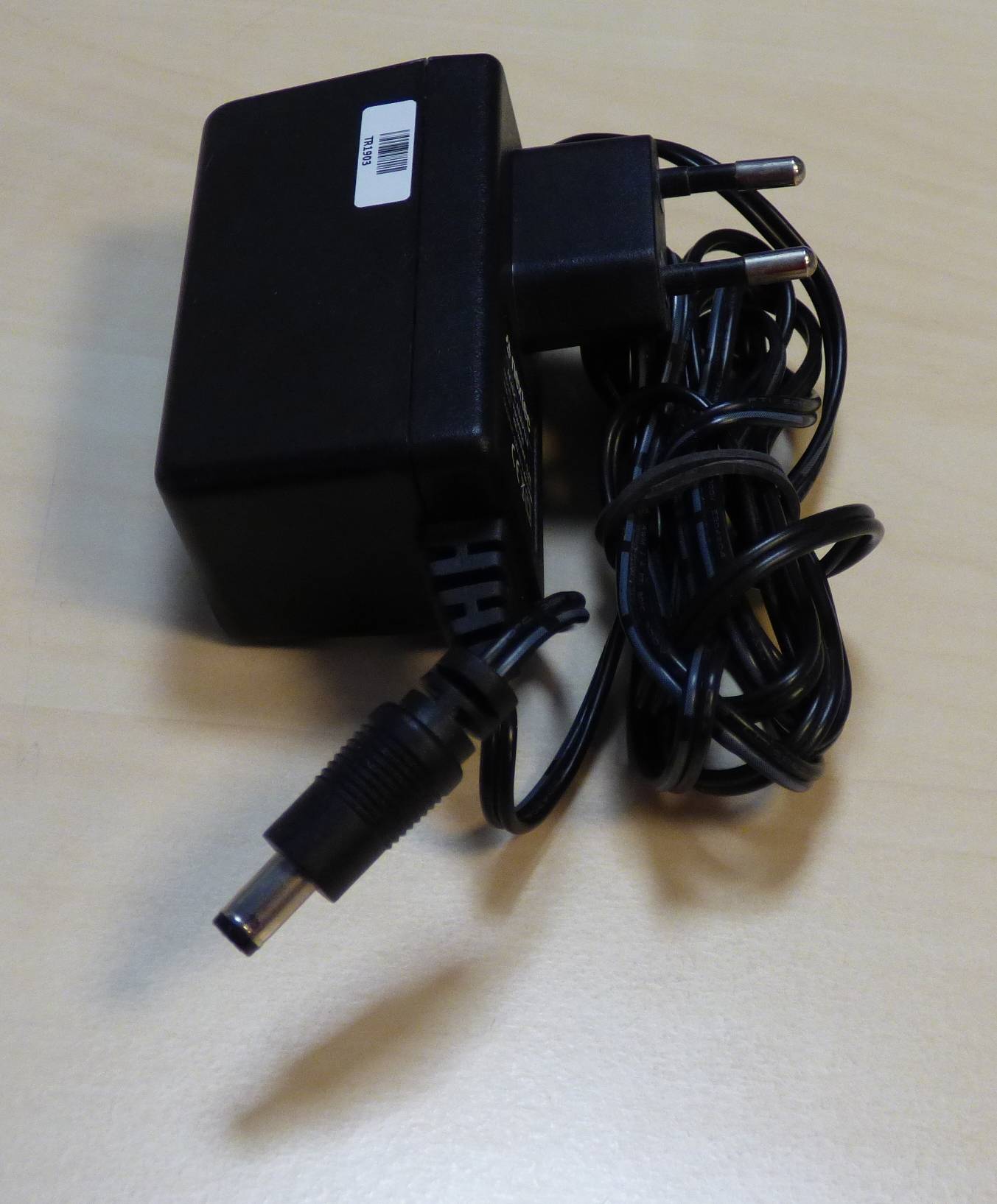 4288 LED Netzteil 230 Volt 50 Hertz 1,4 Ampere für LED Bänder