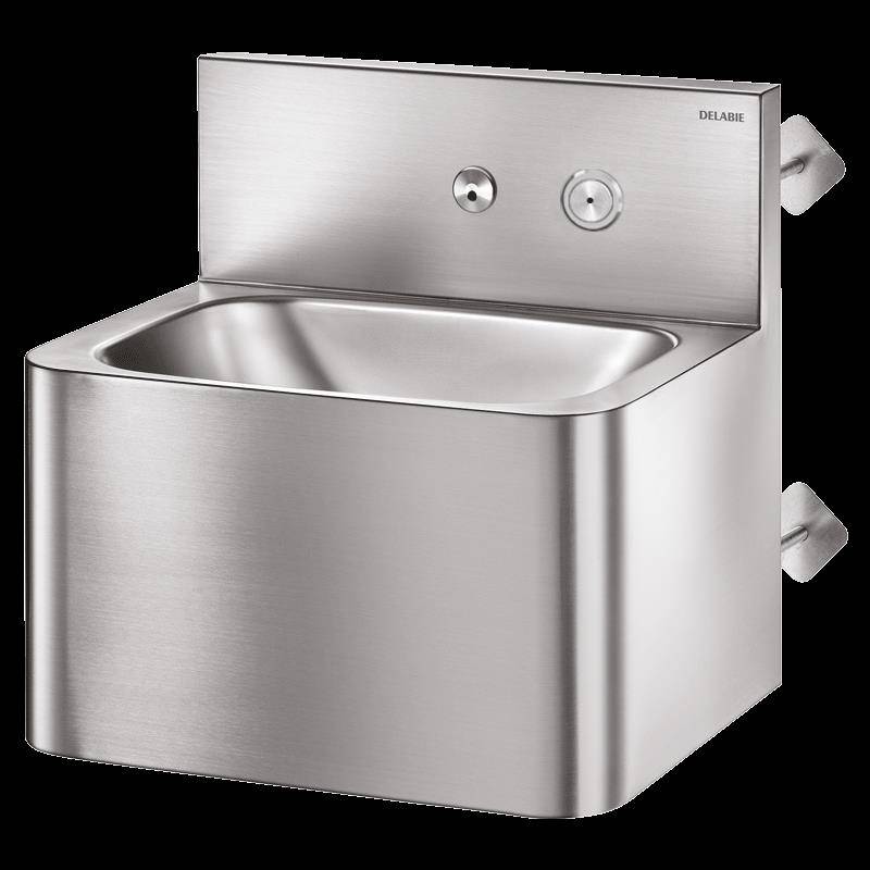 Edelstahl-Wandmontage-Waschbecken mit Spritzschutz und zwei runden Armaturen auf der Rückplatte.
