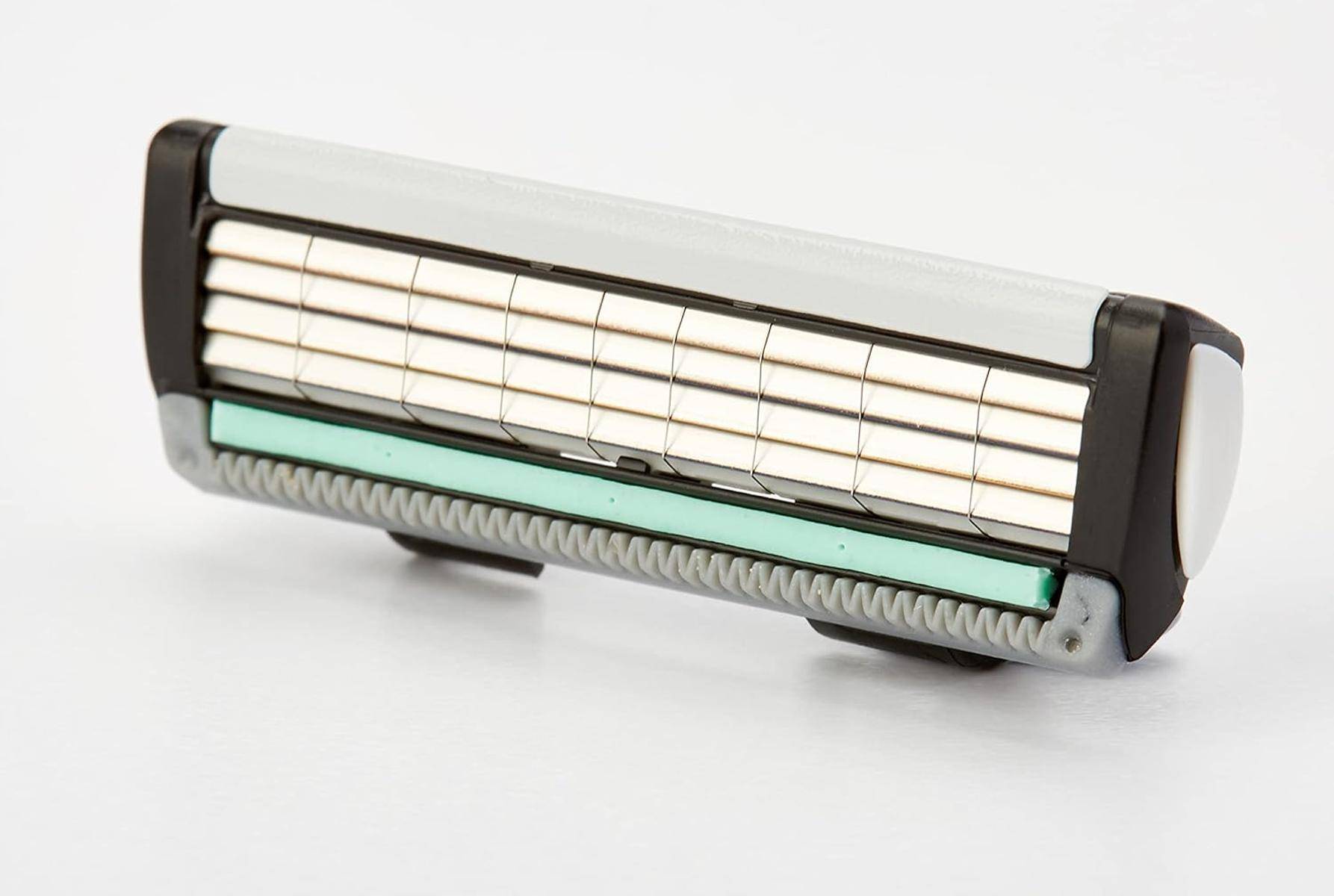 Wilkinson Sword Quattro Rasierklingen für Herren Rasierer Pg.= 6 Stück