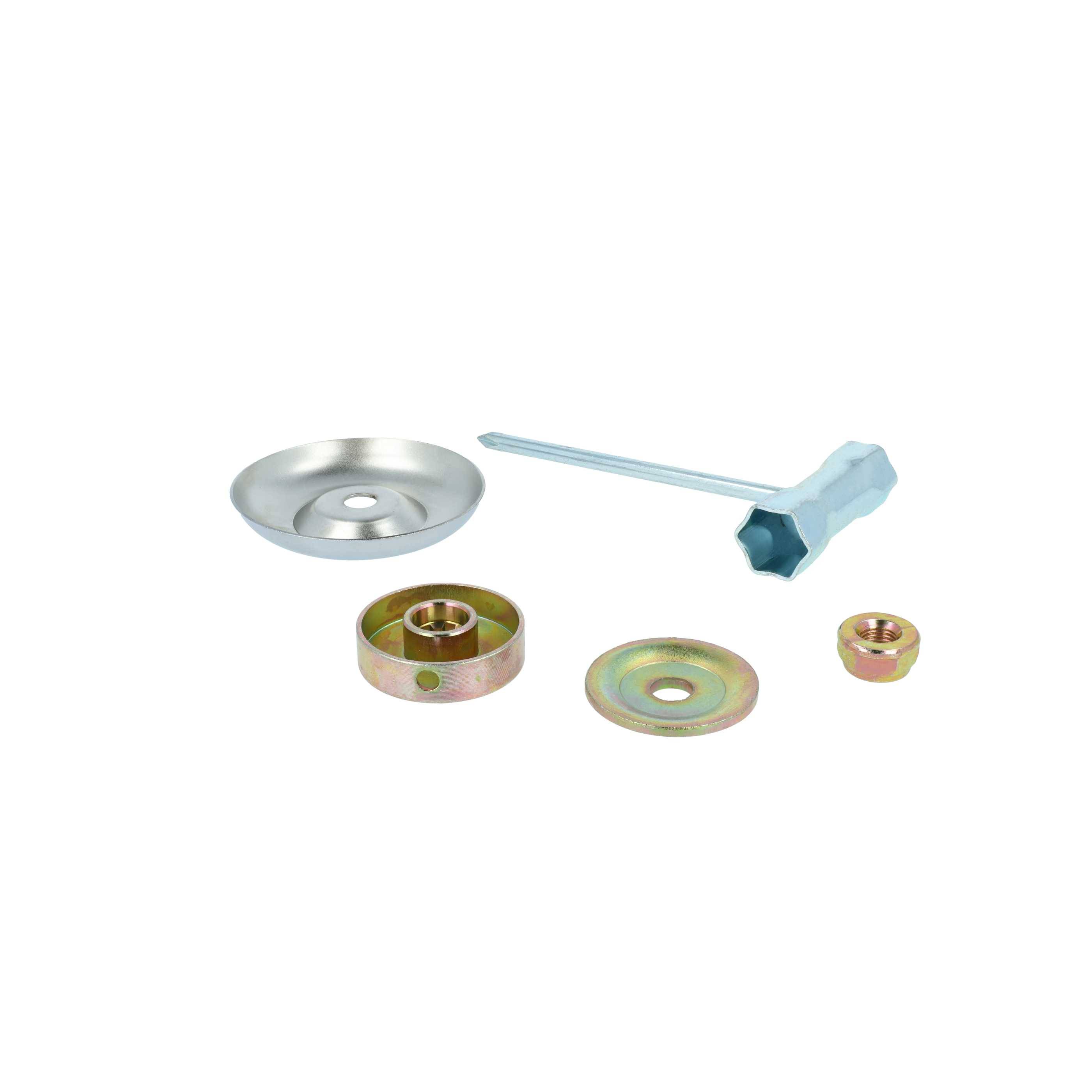 Eine Reihe von Metallhardware-Komponenten, einschließlich Unterlegscheiben, eines Distanzstücks und eines Werkzeugs, auf einem weißen Hintergrund ausgelegt.