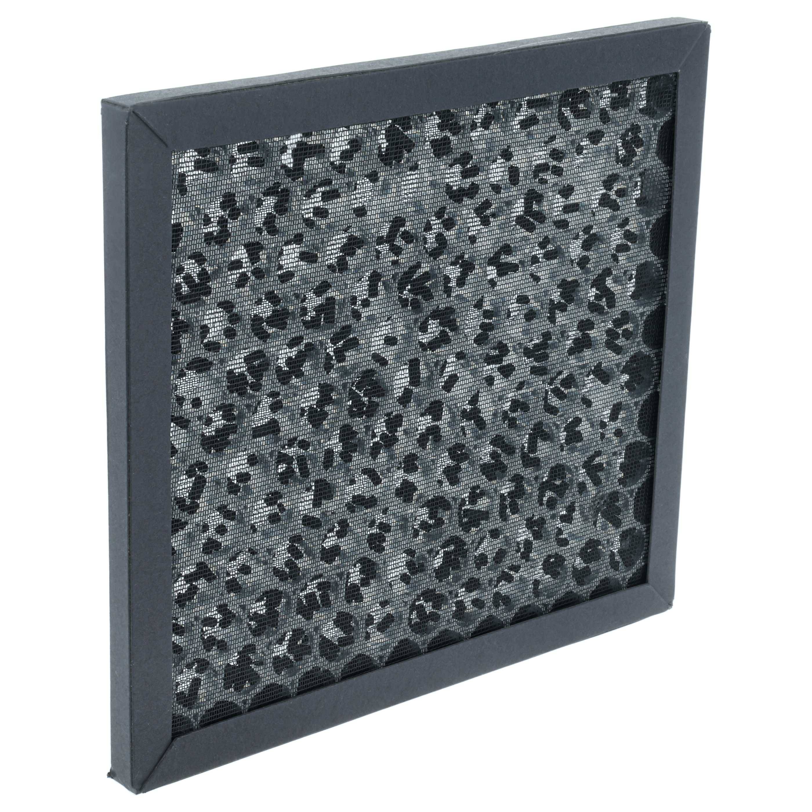 Ein schwarzer Luftfilter mit Wabenmuster, der zur Luftreinigung durch Einfangen von Partikeln und Schadstoffen verwendet wird. Geeignet für Haus- oder Bürogebrauch.