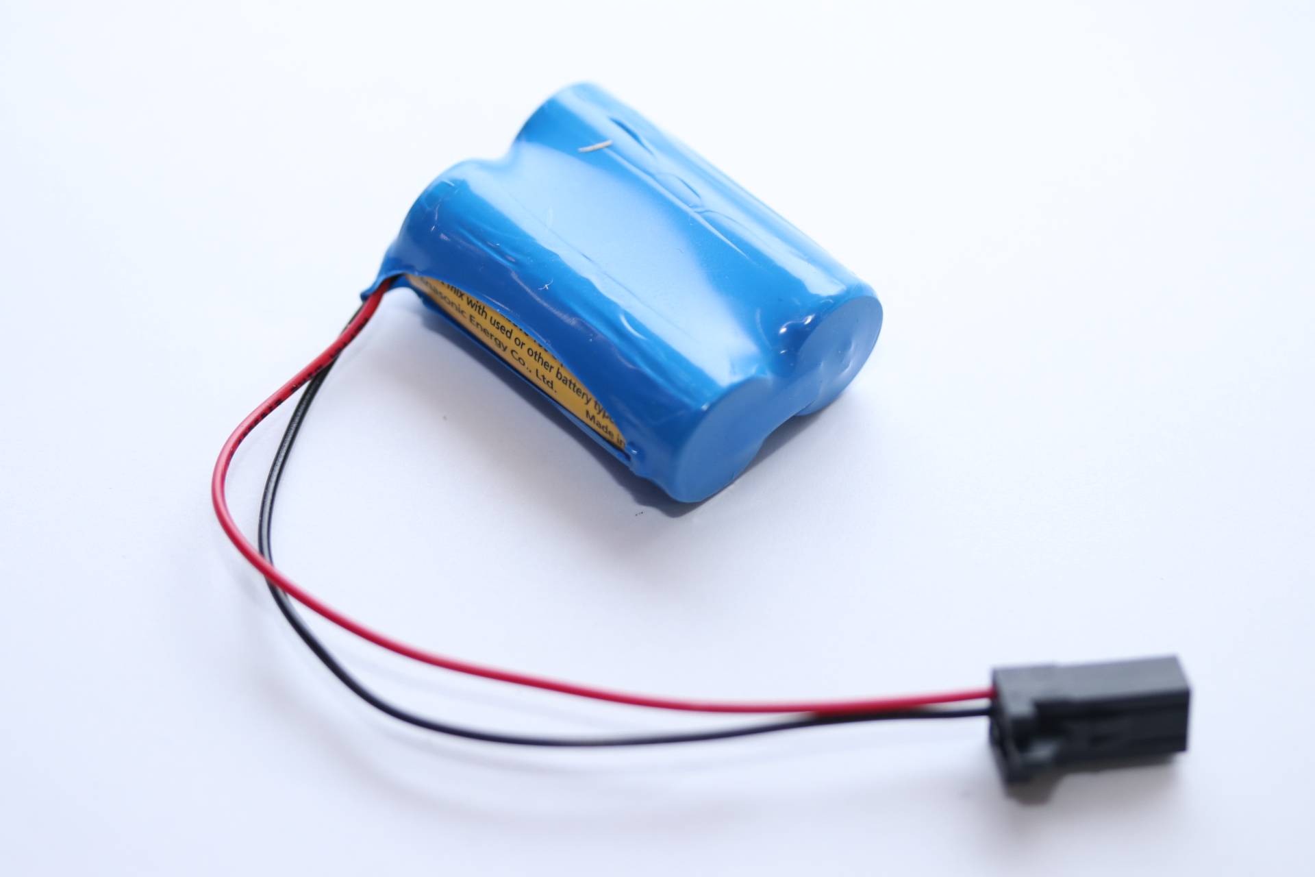 Pufferbatterie für FANUC CRX-10iA/L - 6 Volt 1800mAh Li-MnO2 mit AMP 1-1318120-3 Stecker