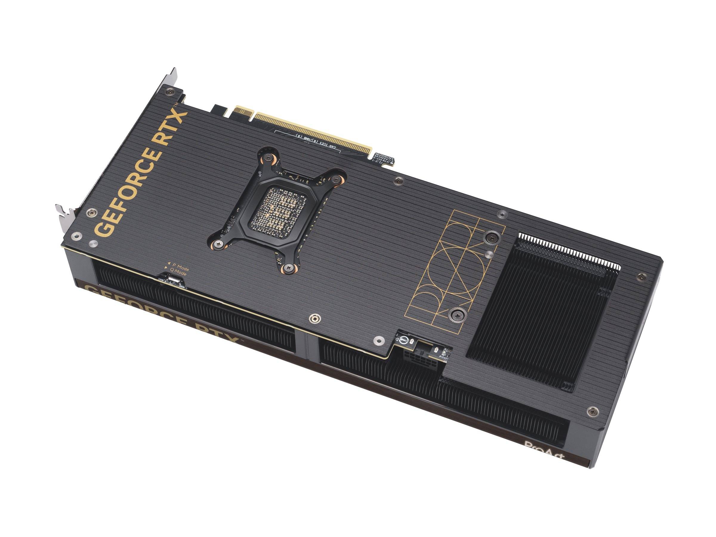Eine schwarze und bronzefarbene Grafikkarte mit der Aufschrift 