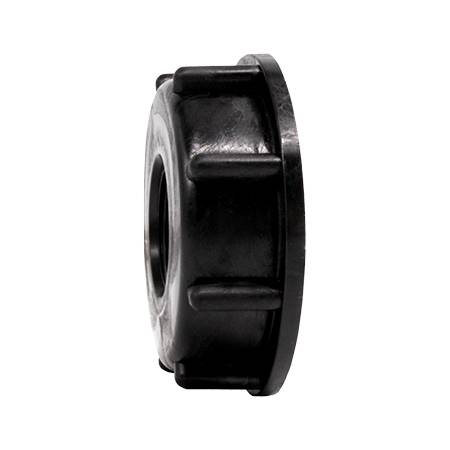 Schwarze Kunststoffkappe mit Gewinde oder Drehknopf in Seitenansicht auf weißem Hintergrund.