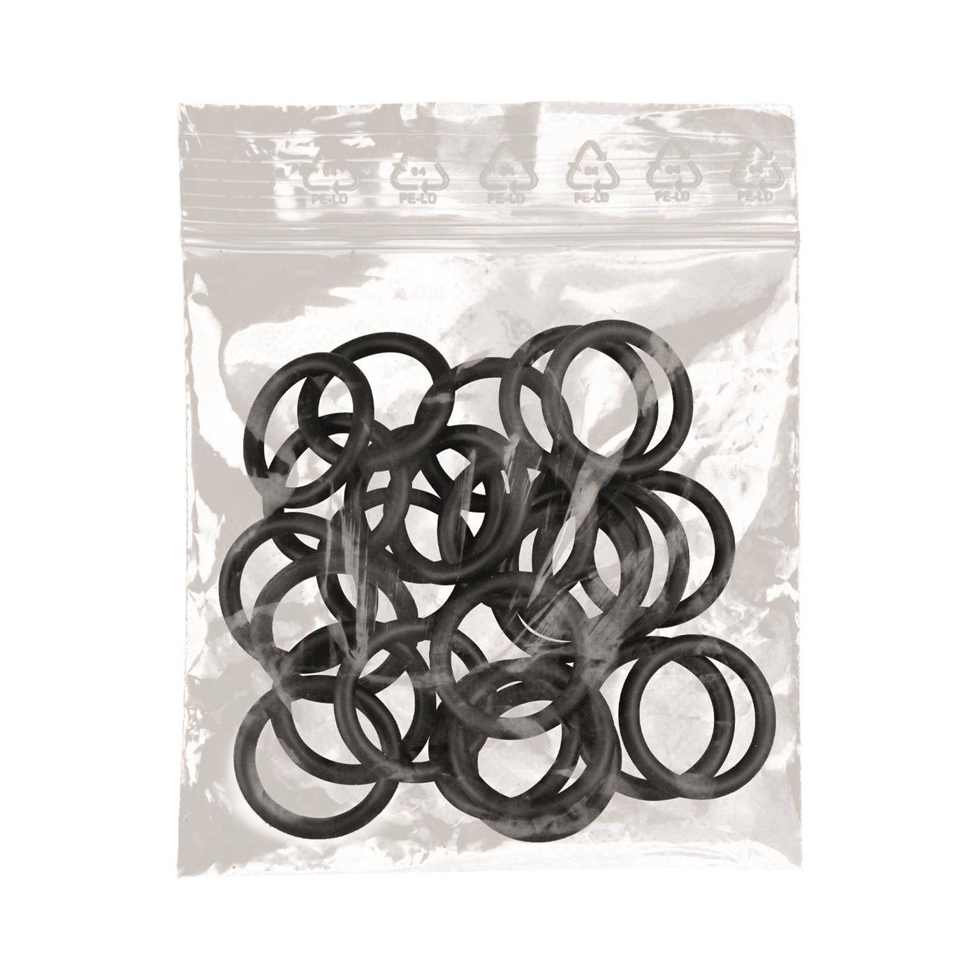 Eine durchsichtige Plastiktüte gefüllt mit vielen schwarzen Gummi-O-Ringen oder Dichtungen auf weißem Hintergrund.