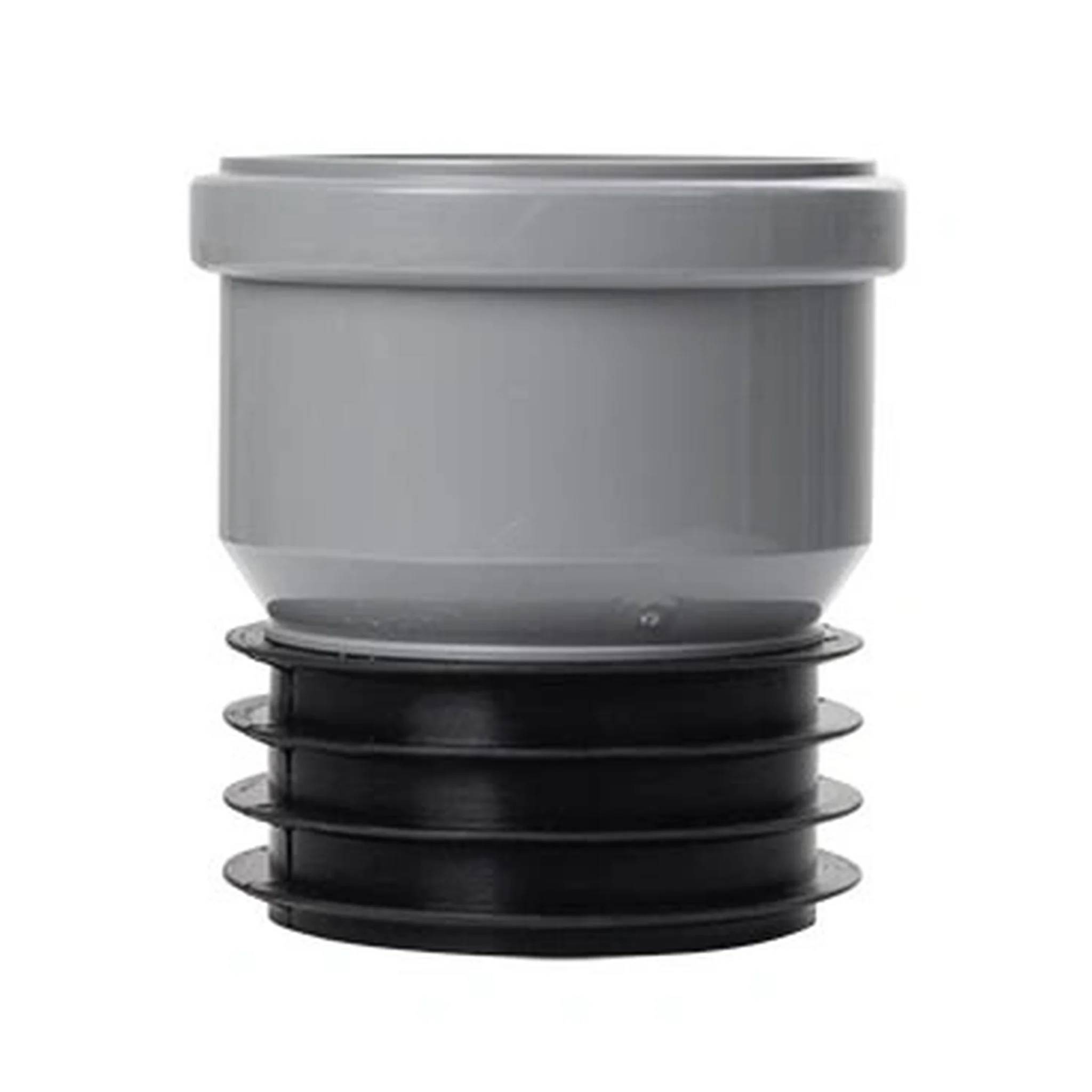 Grau-schwarzer Kunststoff-Balgenrohr-Adapter auf weißem Hintergrund.