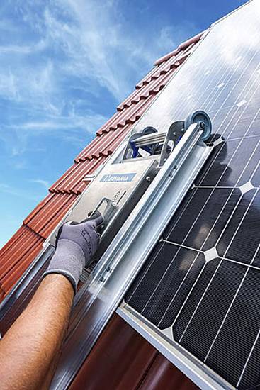 Mauderer Bavaria Wartungsleitern für Photovoltaik-Anlagen mit Plattform Leiterlänge 3,90m 14 Sprossen