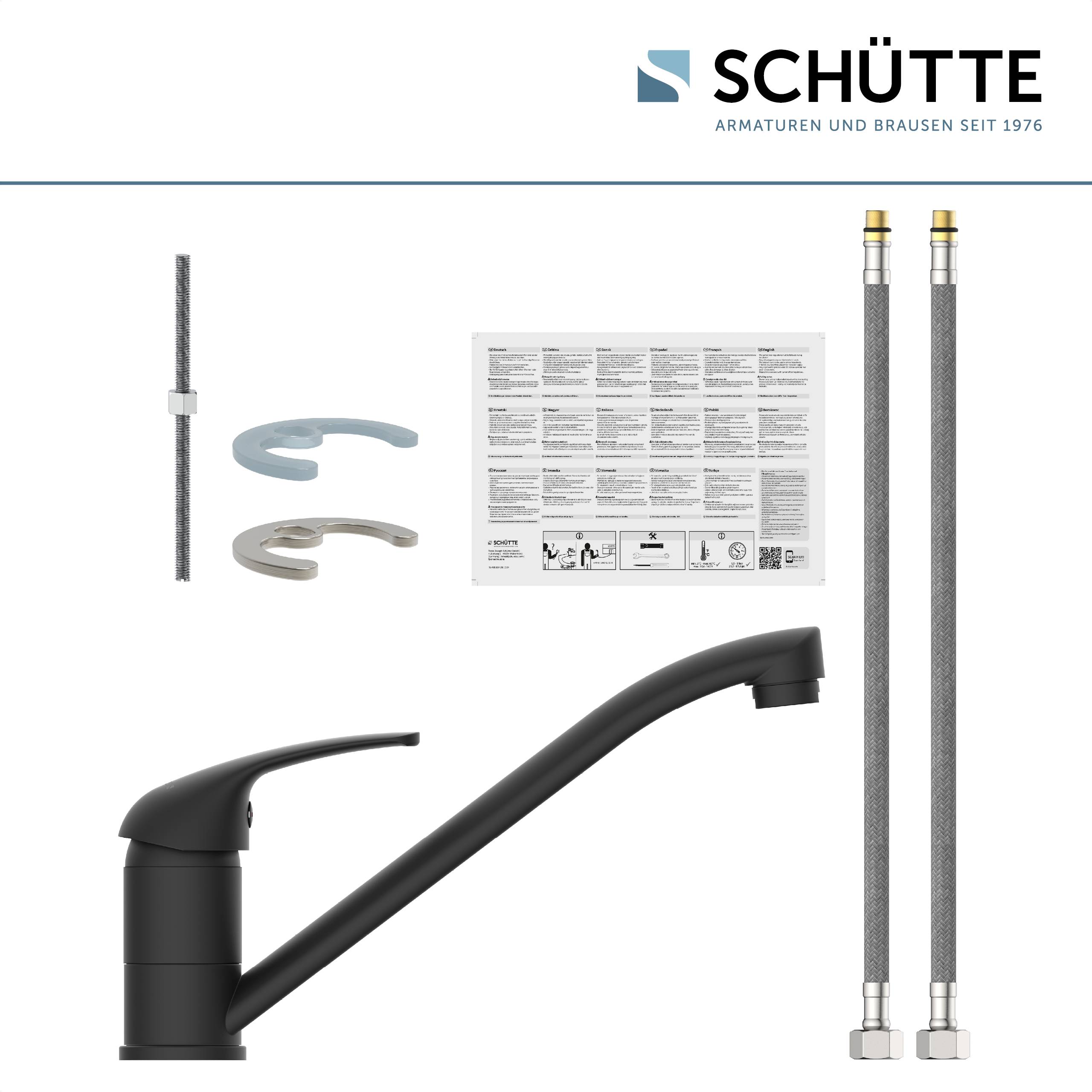 Schwarzes 'Schütte' Armaturen-Set mit Installationsanleitung, flexiblen Schläuchen und Befestigungswerkzeugen, die vor einem weißen Hintergrund präsentiert werden.