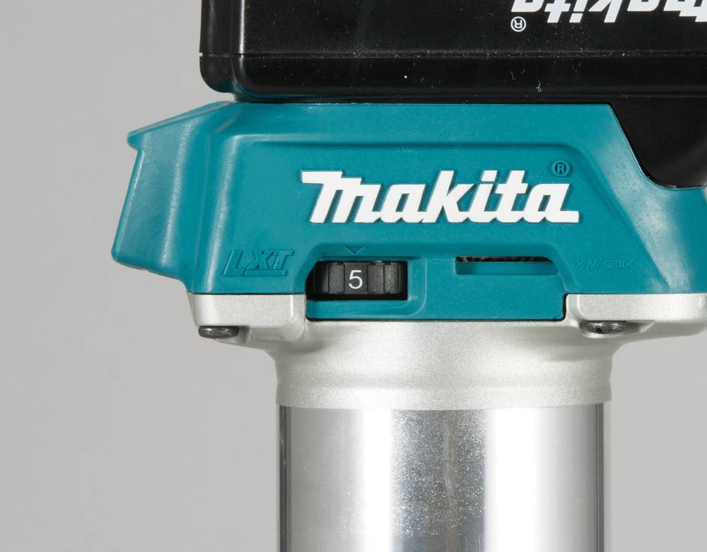 Makita Akku-Multifräse Oberfräse 18V DRT50SZJX2 + Schwäble Schaumstoffeinlage