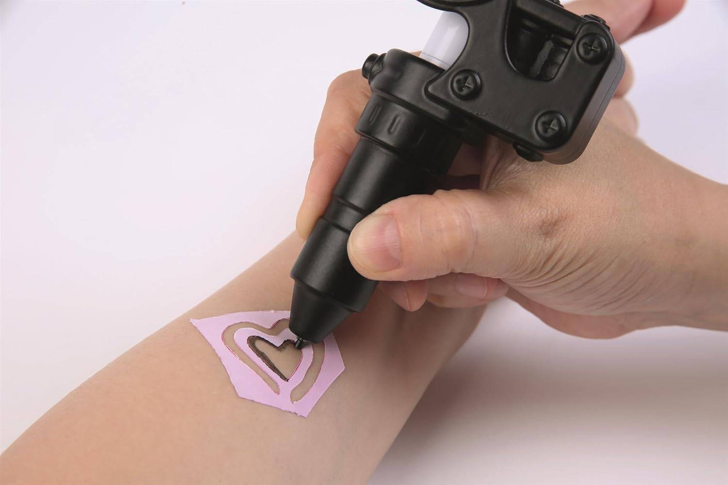 Clementoni 18260 - Crazy Chic Tattoo-Studio