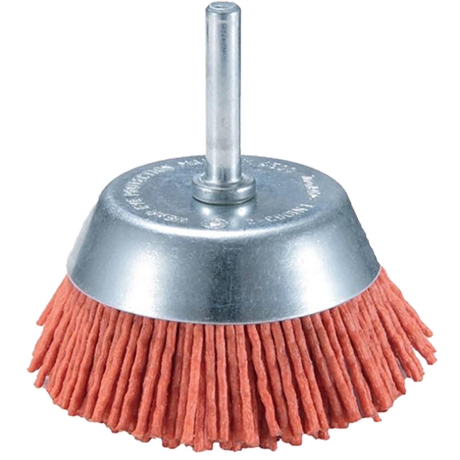 Ein rundes Drahtbürstenaufsatz mit einer Metallkappe und roten Borsten, konzipiert zum Reinigen oder Polieren von Oberflächen mit einem Elektrowerkzeug.
