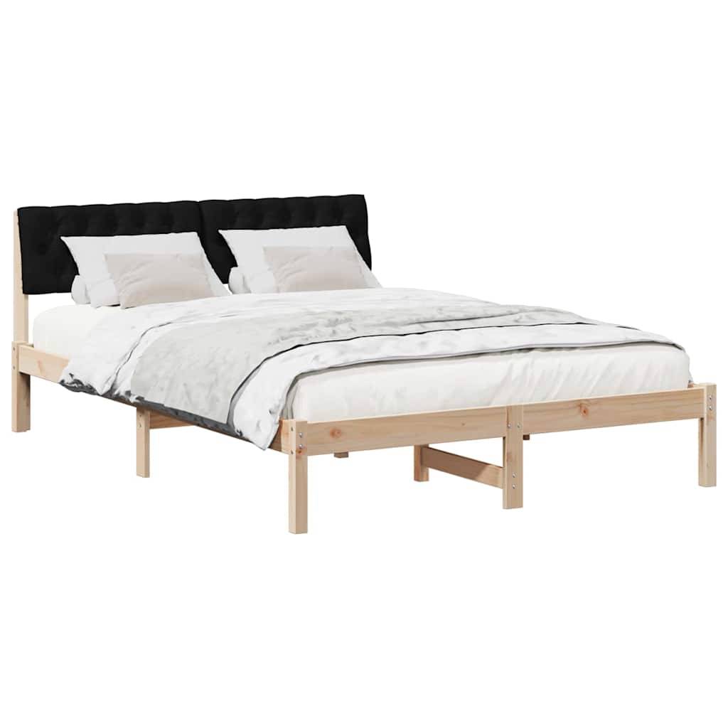 Ein Holzbettgestell mit einem schwarzen gepolsterten Kopfteil, ausgestattet mit weißer Bettwäsche und zwei Kissen, vor einem weißen Hintergrund präsentiert.