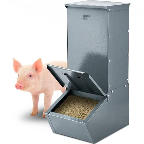 VEVOR Futtertrog Schweine, 2,2 Scheffel Fassungsvermögen, Futterspender mit Einzeltür, Futterbox aus robustem Stahl, Mehrzweck-Futtertrog zum Kriech
