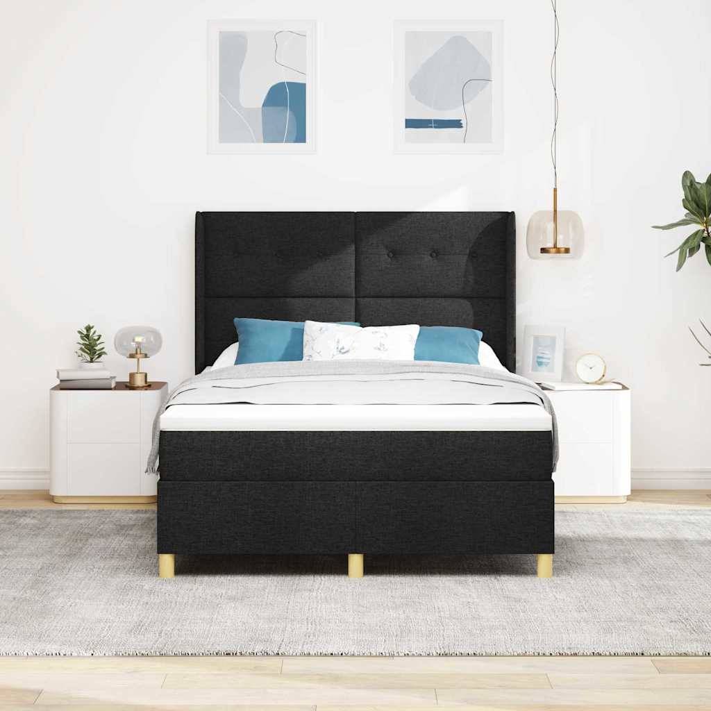 Ein modernes Schlafzimmer mit einem dunkelgrauen Bett, weißen Nachttischen und abstrakten Wandkunstwerken. Der Raum enthält einen Teppich und Pflanzen, die eine gemütliche Atmosphäre schaffen.