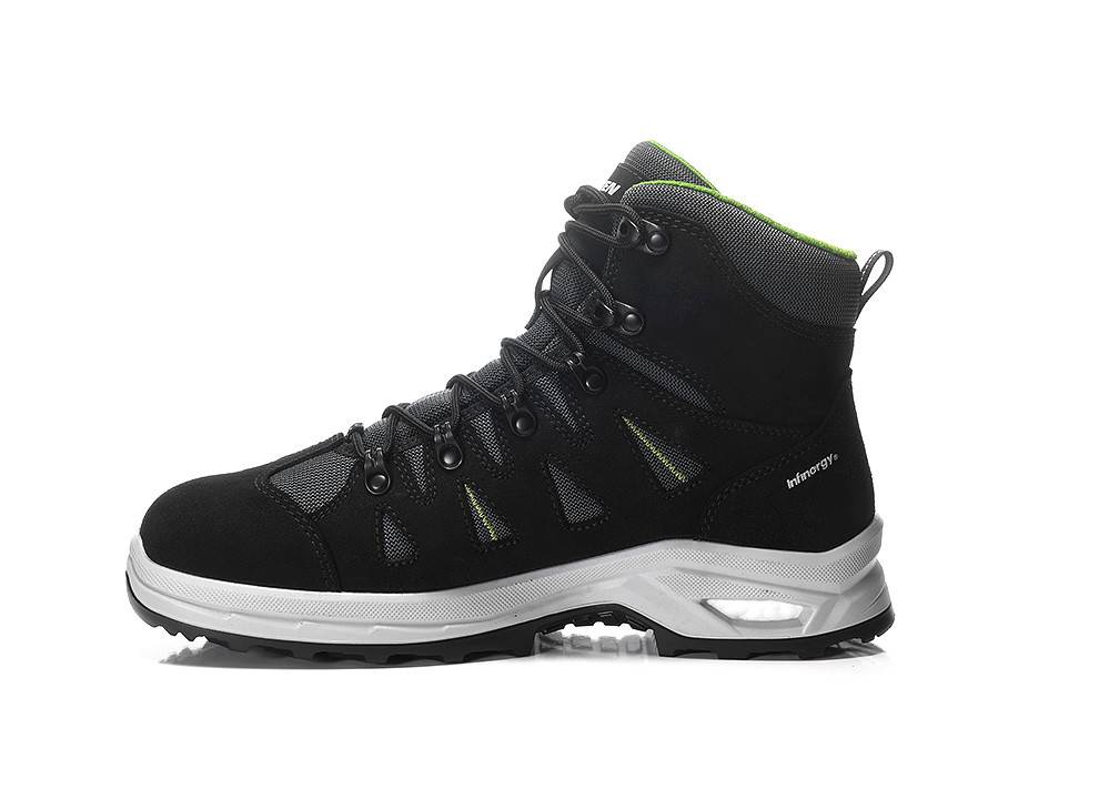 Ein schwarzer Outdoor-Stiefel mit grünem Futter und Schnürverschluss, ausgestattet mit einer robusten Gummisohle und Knöchelunterstützung, speziell für Wanderungen konzipiert.