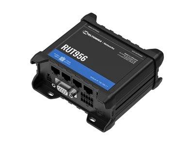 Ein schwarzer Teltonika RUT956 Router mit mehreren Anschlüssen, einschließlich Ethernet und einem seriellen Anschluss, entwickelt für industrielle Netzwerkanwendungen.