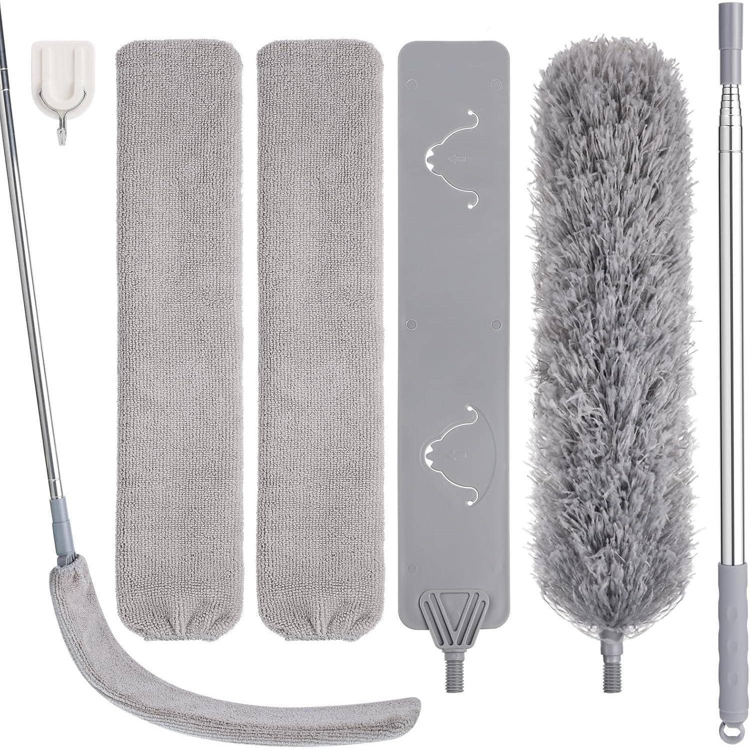 Reinigungswerkzeug-Set enthält einen langen verstellbaren Griff, zwei graue Tuchbezüge, einen flachen Mopp-Kopf, einen Wandhaken und einen flauschigen Staubwedel.