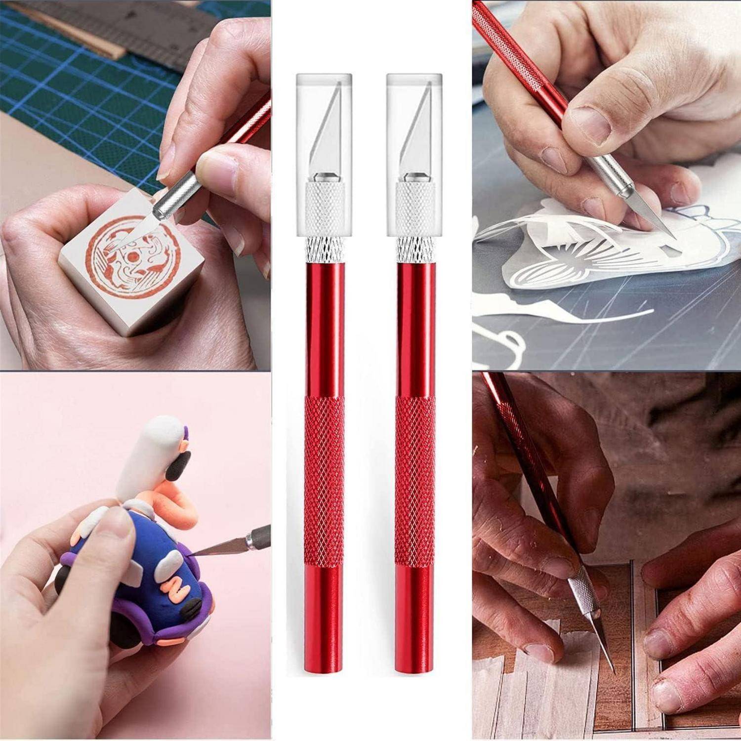 Rote Präzisionsmesser werden in verschiedenen Anwendungen gezeigt. Oben links: Gravieren auf einem Gummistempel. Oben rechts: Schneiden eines Papierdesigns. Unten links: Formen von Ton. Unten rechts: Trimmen von Holz.