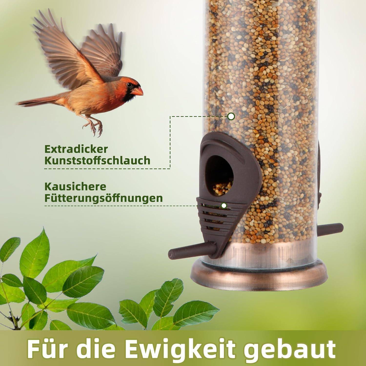 Ein Vogel nähert sich einem Kunststoff-Vogelfutterspender, der mit Samen gefüllt ist. Text auf Deutsch weist auf die Haltbarkeit des Spenders und seine Komponenten hin.