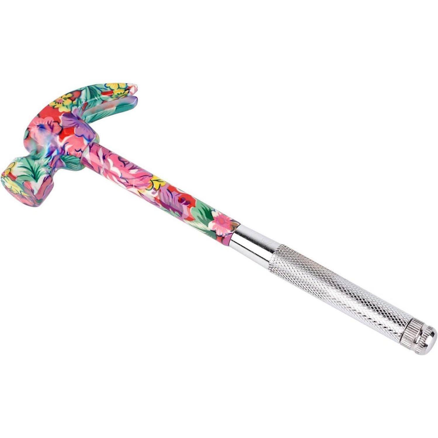 Ein Hammer mit einem bunten, blumenmusterverzierten Kopf und einem silbernen, strukturierten Griff.