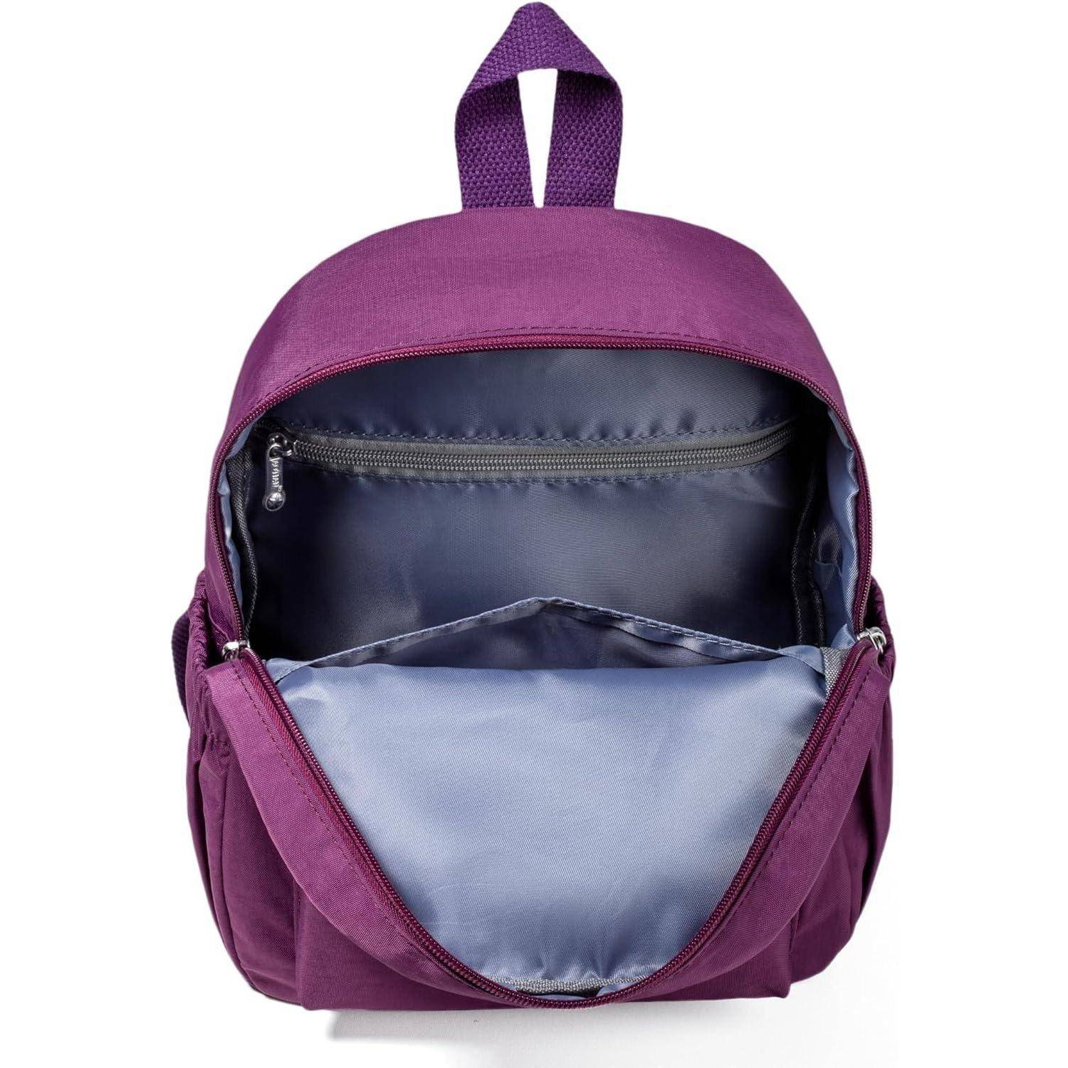 Ein lila Rucksack mit geöffnetem Hauptfach, der ein graues Innenleben und eine Reißverschlusstasche im Inneren zeigt.