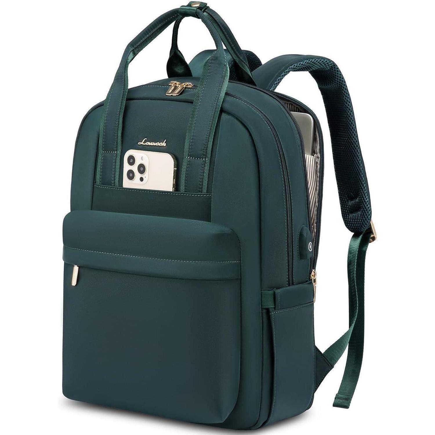 Ein dunkelgrüner Rucksack mit mehreren Fächern, ein beige Tablet teilweise sichtbar und gepolsterte Schultergurte für Komfort.