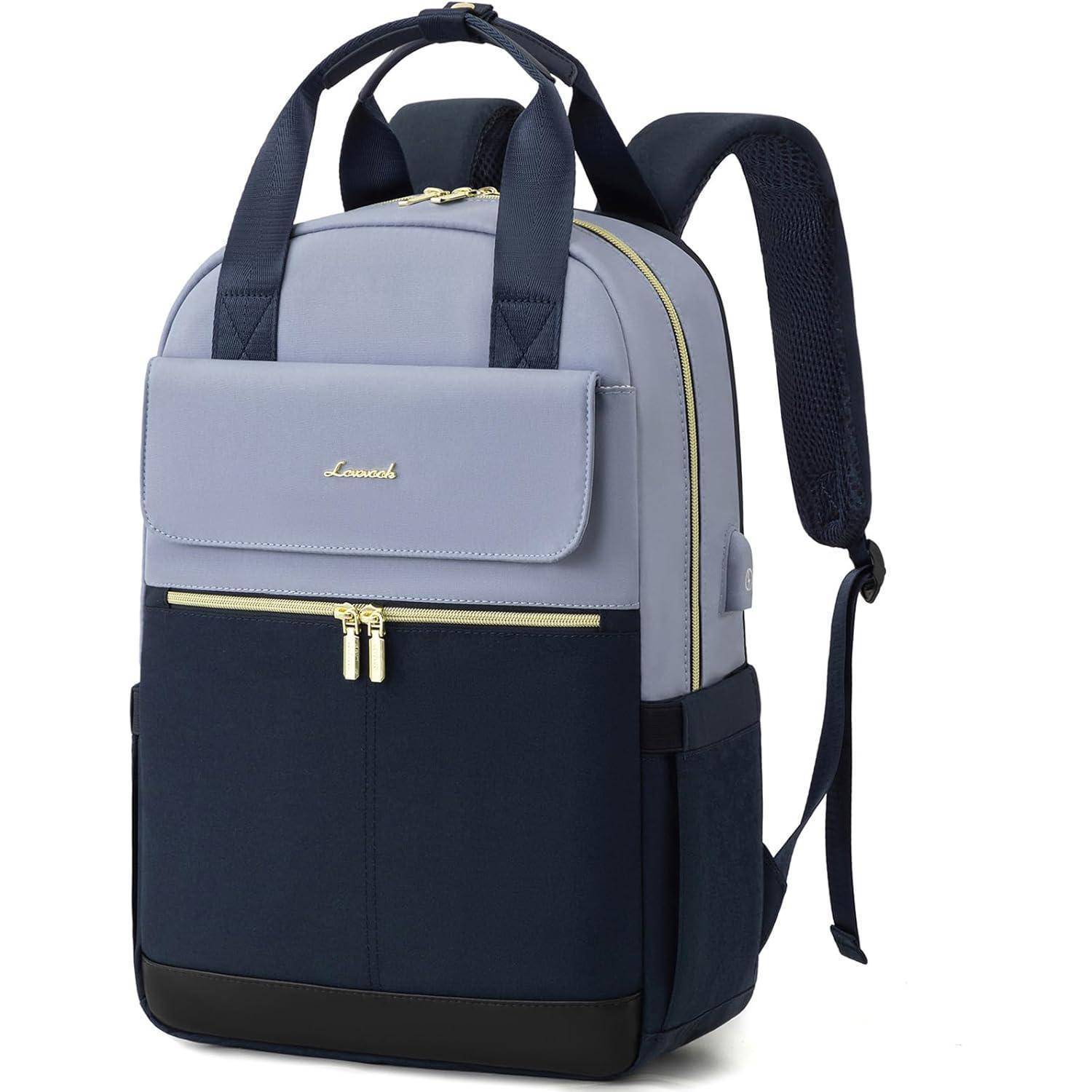 Ein stilvoller, zweifarbiger Rucksack mit einem hellgrauen Oberteil und dunkelblauem Unterteil, ausgestattet mit mehreren Fächern, goldenen Reißverschlüssen und verstellbaren Trägern.