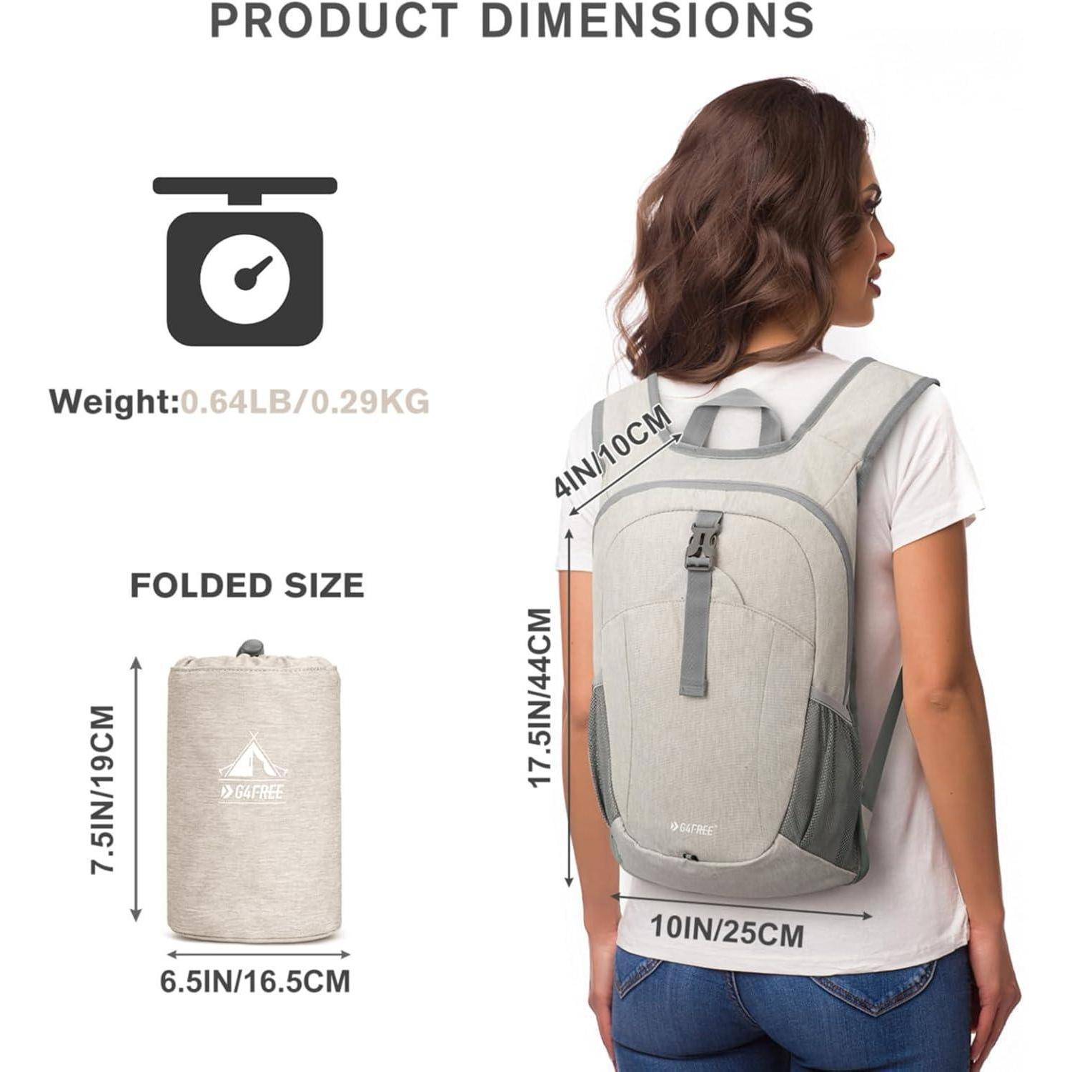 Eine Frau mit einem grauen Rucksack ist neben einem zusammengefalteten Rucksack zu sehen. Text: 'Produktabmessungen' mit Messungen für Gewicht, Größe und Abmessungen in Zoll und Zentimetern.