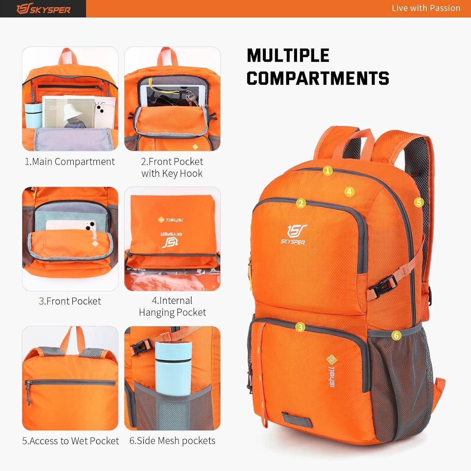 Orangefarbener Rucksack mit mehreren Fächern, beschriftet als: Hauptfach, Vorderfach mit Schlüsselhaken, Vordertasche, interner Aufhängebereich, Zugang zum Nassfach und seitliche Netztaschen.