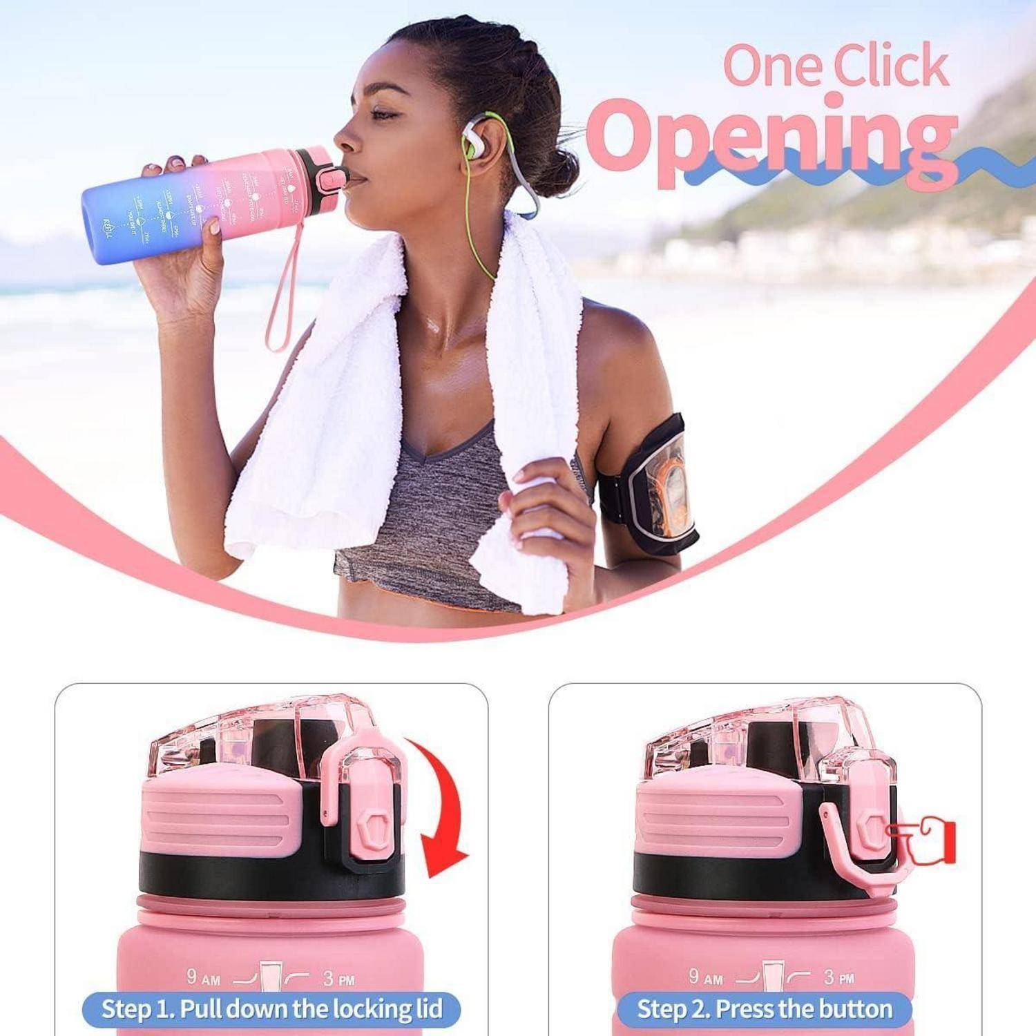 Eine Person, die aus einer Wasserflasche trinkt und ein Handtuch über der Schulter, am Strand. Anleitung unten zeigt, wie man den Flaschenverschluss öffnet.