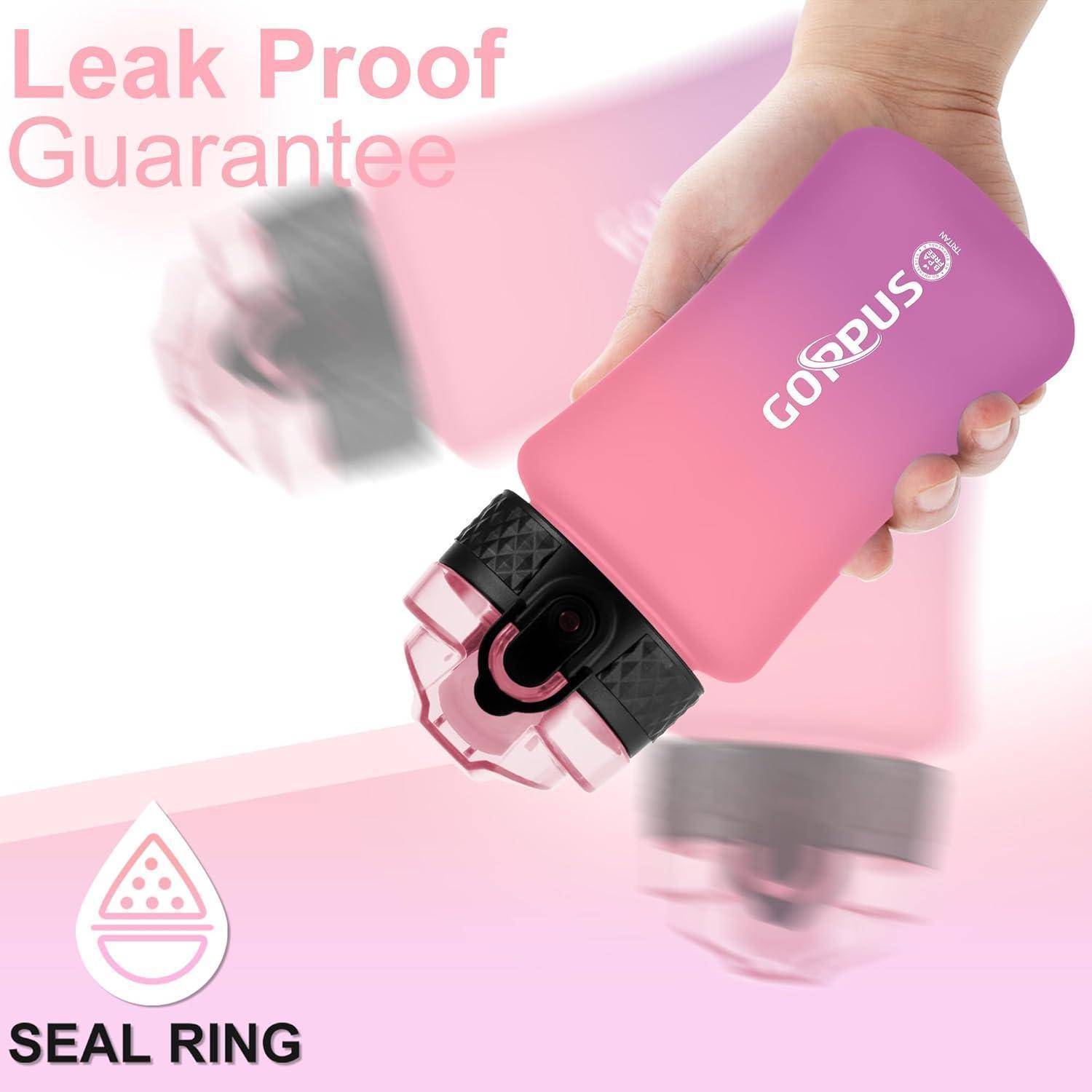 Eine Hand, die eine rosa Wasserflasche mit sichtbarem Markennamen hält. Der Text lautet: Auslaufsichere Garantie. Darunter ist ein Dichtungsring-Symbol abgebildet.