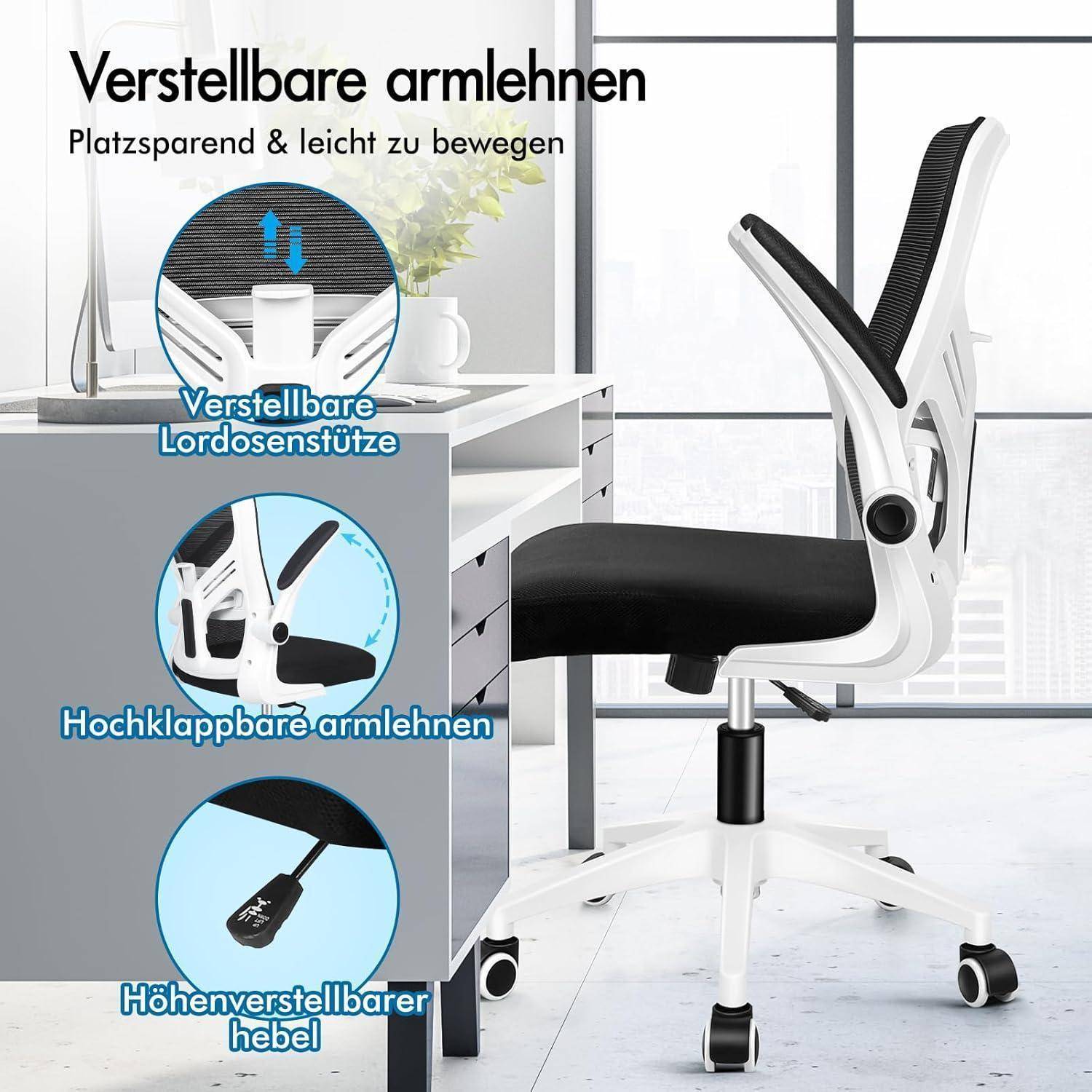 Ein Bürostuhl mit verstellbaren Armlehnen und Lendenwirbelstütze neben einem Schreibtisch. Der Text hebt hervor, dass die Armlehnen klappbar und in der Höhe verstellbar sind.
