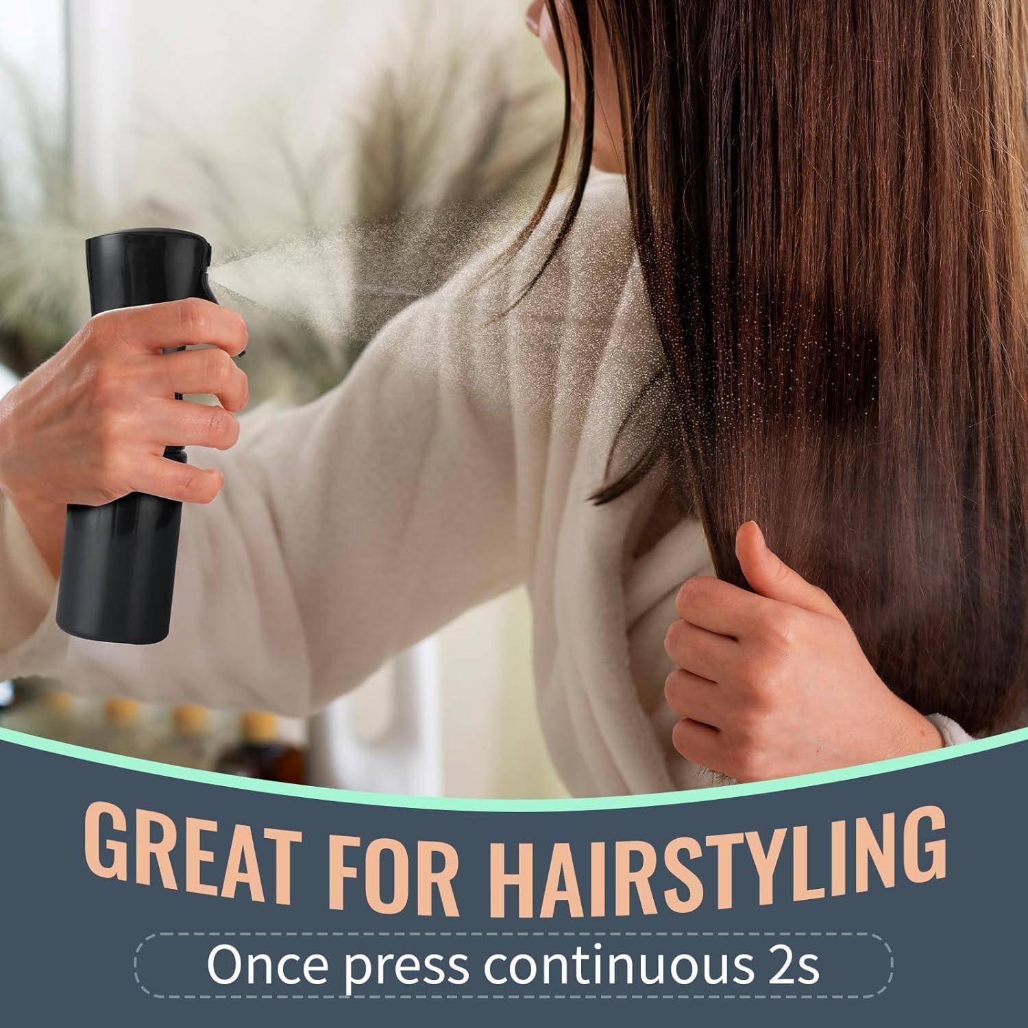 Eine Person sprüht Haarspray auf lange, braune Haare. Der Text lautet: „Ideal zum Haarstyling. Einmal drücken, 2 Sekunden lang.