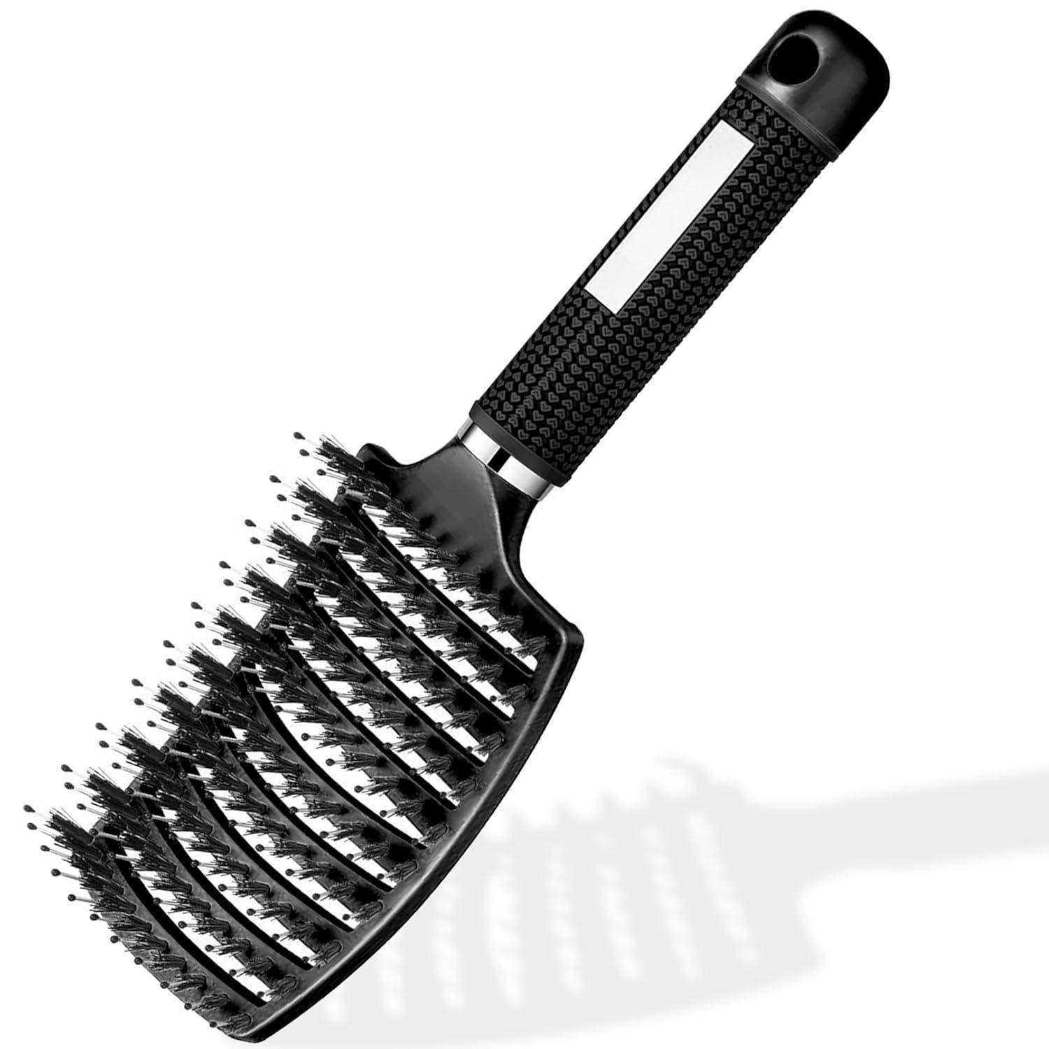 Eine schwarze Haarbürste mit geschwungener Form und strukturiertem Griff, ausgestattet mit weit auseinanderstehenden Borsten, die sich hervorragend zum Entwirren von Haaren eignet.