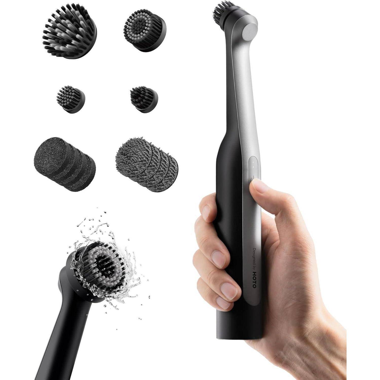 Eine Hand hält eine schwarze elektrische Reinigungsbürste mit auswechselbaren Aufsätzen. Sechs verschiedene Bürstenköpfe werden gezeigt, die für unterschiedliche Anwendungen geeignet sind.