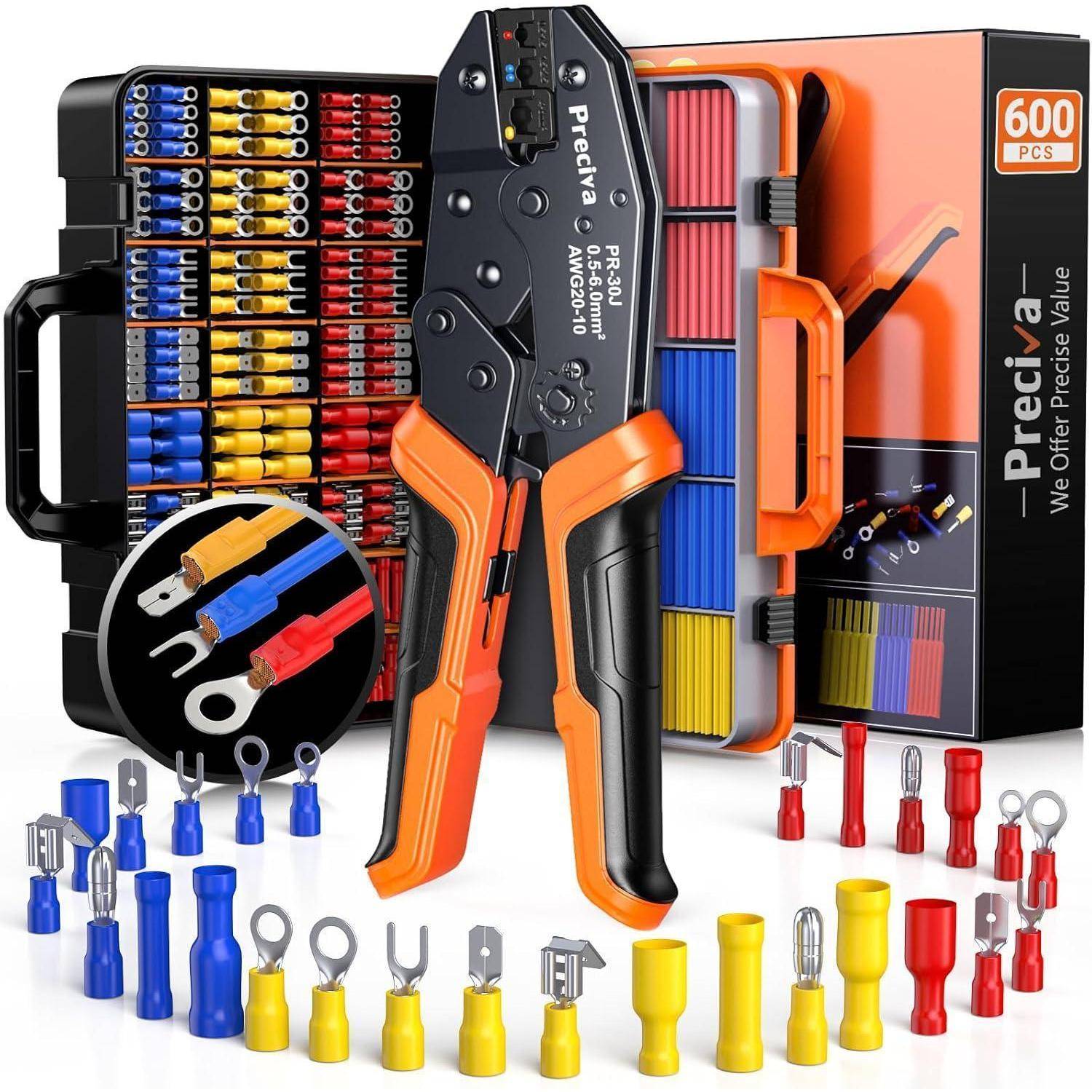 Crimpwerkzeug-Set mit verschiedenen Kabelverbindern in einem Koffer, ausgestattet mit blauen, roten und gelben Verbindern, geeignet für elektrische Arbeiten.