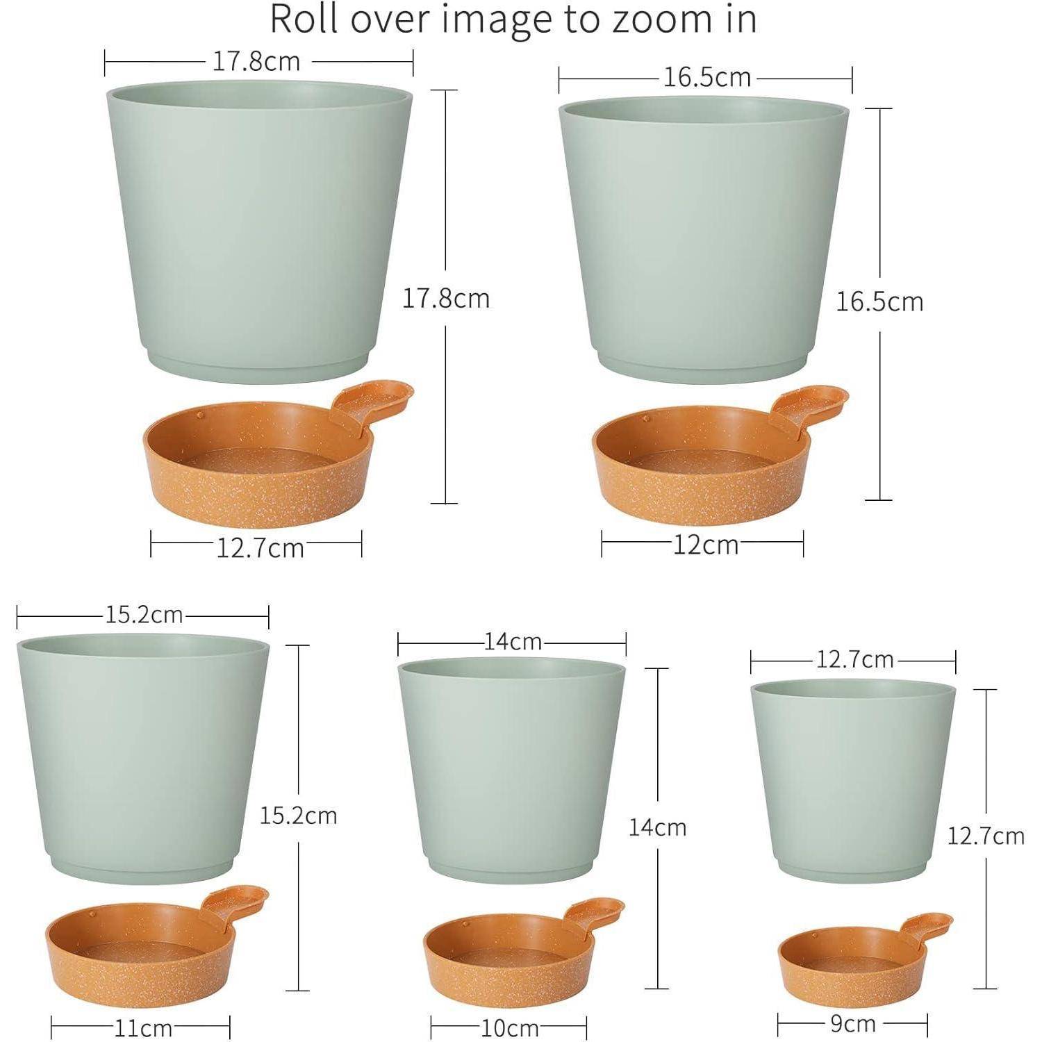 Bild zeigt sechs verschiedene Größen von Pflanzgefäßen mit Untersetzen. Die Größen reichen von 12 cm bis 17,8 cm in der Breite, wobei passende Untersetzer gezeigt werden.