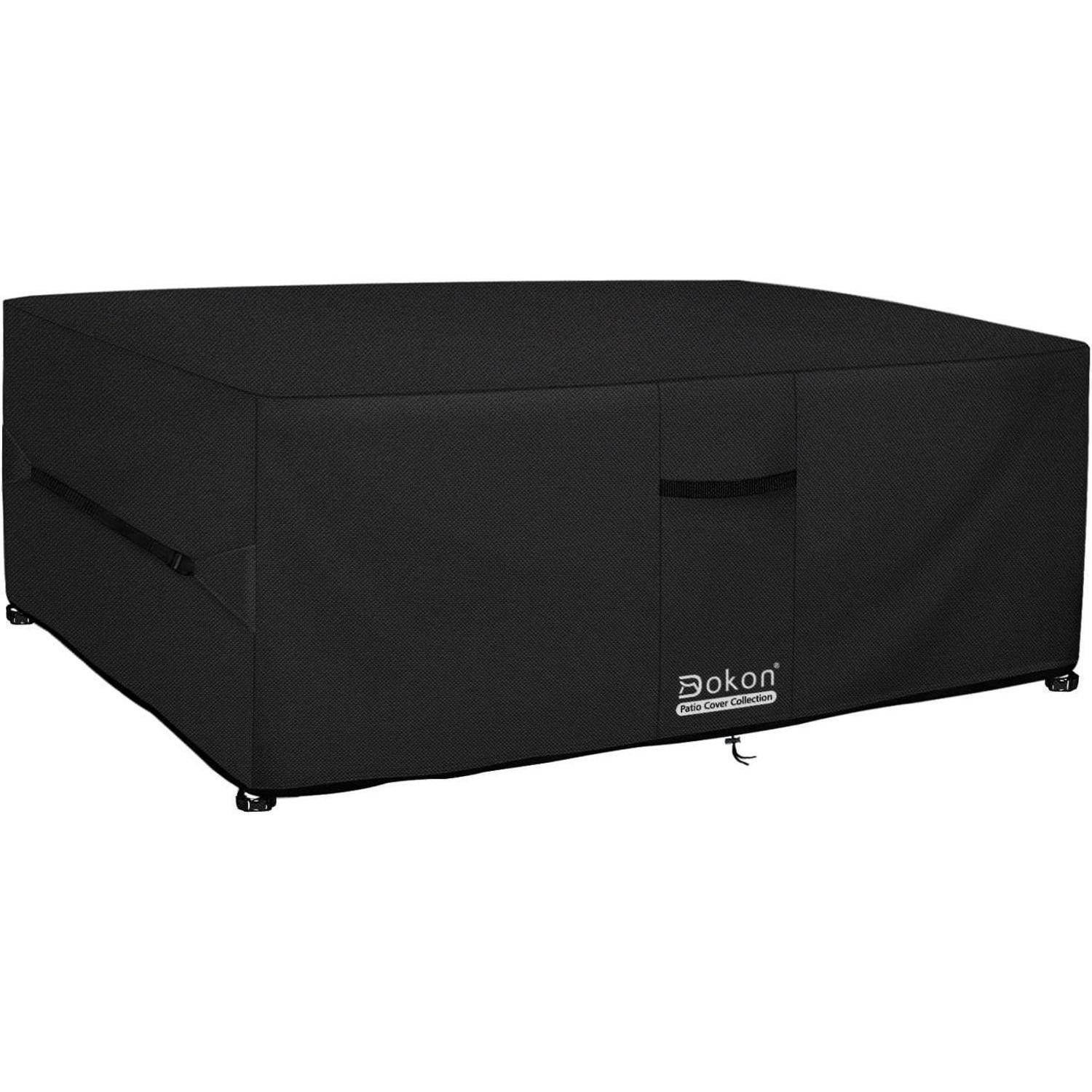 Eine schwarze Outdoor-Möbelabdeckung mit dem 'Dokon' Logo, entwickelt zum Schutz vor Witterungselementen.