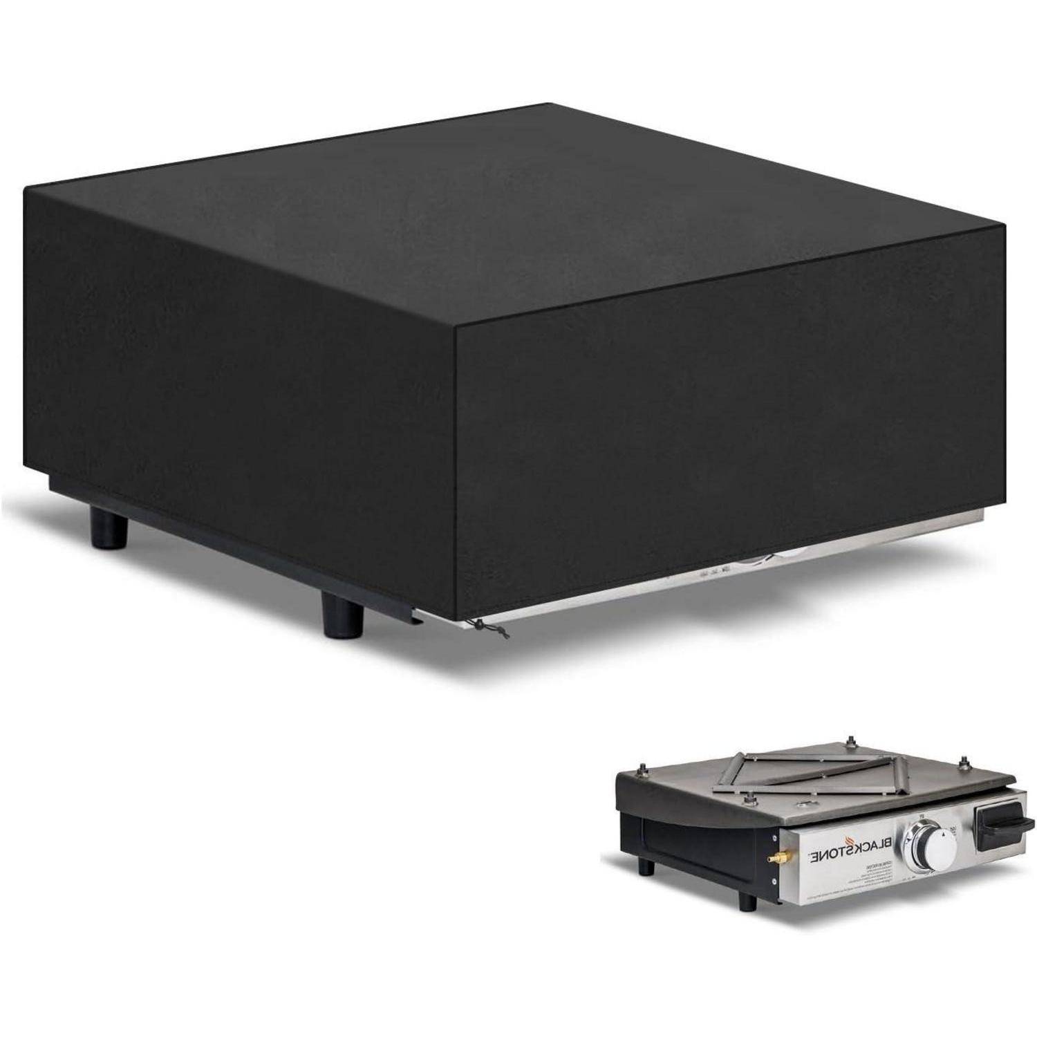 Ein schwarzer rechteckiger drahtloser Subwoofer mit seinem silbernen Netzkabel seitlich, entwickelt zur Verbesserung von Audiosystemen.