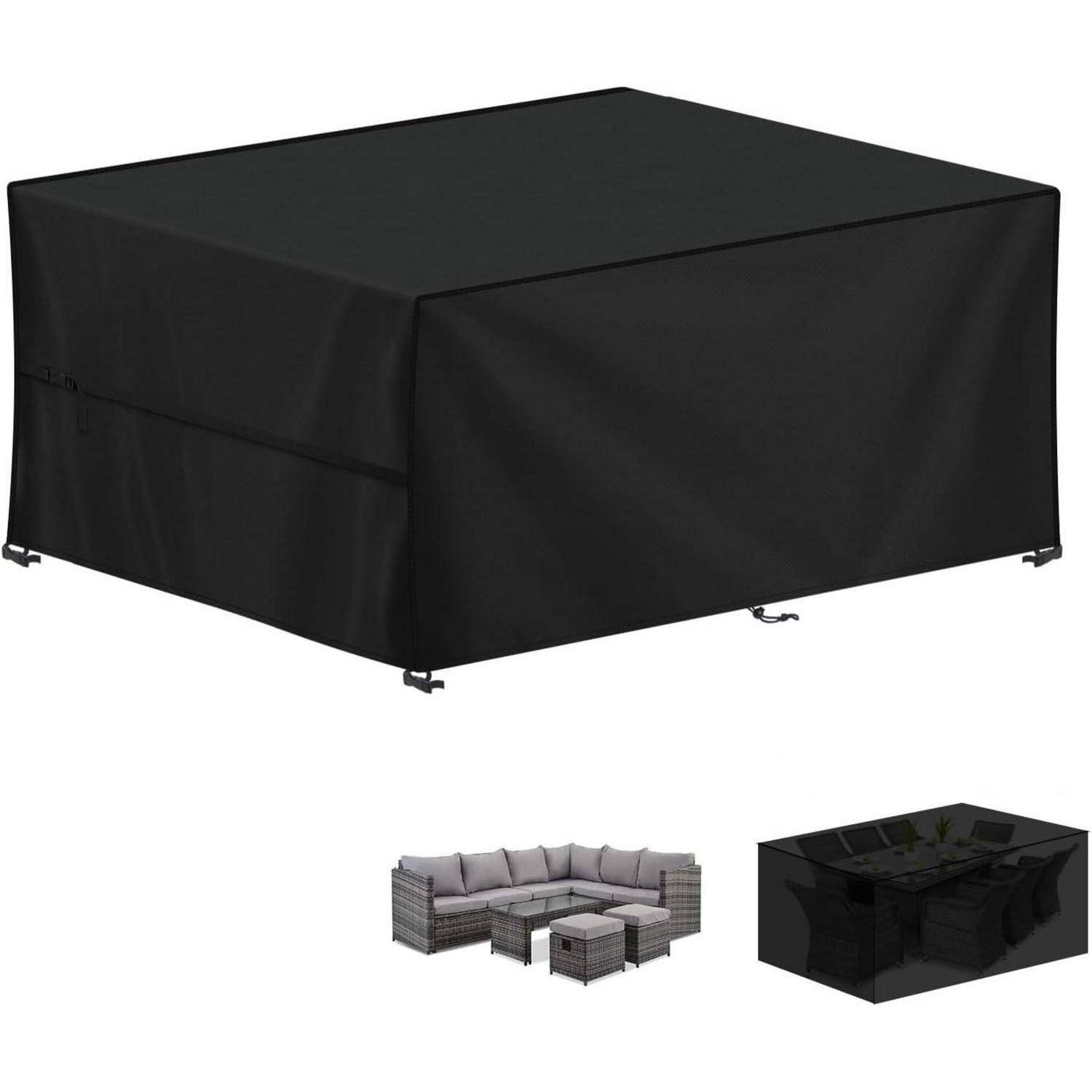 Schwarze Outdoor-Möbelbezug für ein Sektionssofa. Eingesetzte Bilder zeigen das Sofa unbedeckt und bedeckt und verdeutlichen den Schutz vor Witterungseinflüssen.