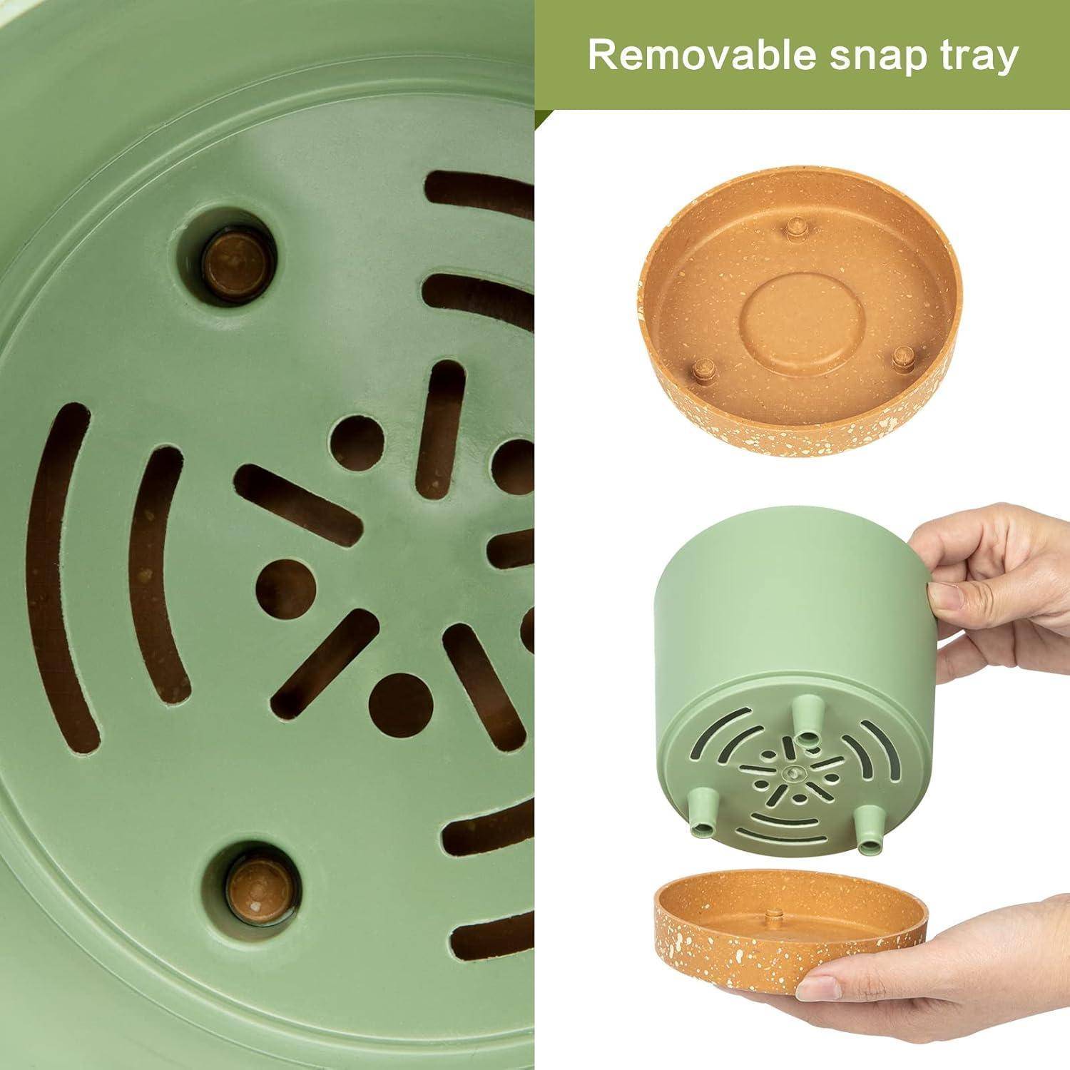 Abnehmbares Schnapp-Tablett.' Bild zeigt einen grünen Blumentopf mit Ablaufbohrungen und einem beigen Tablett, das mit zwei Händen eingerastet wird und dessen Befestigung demonstriert wird.