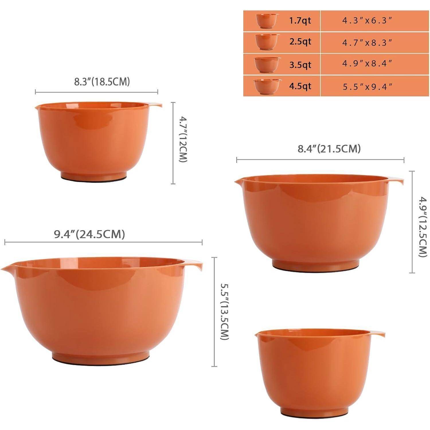 Orange Rührschüsseln in verschiedenen Größen, von 1,7 qt bis 5,5 qt, mit entsprechenden Maßangaben in Zoll und Zentimetern.