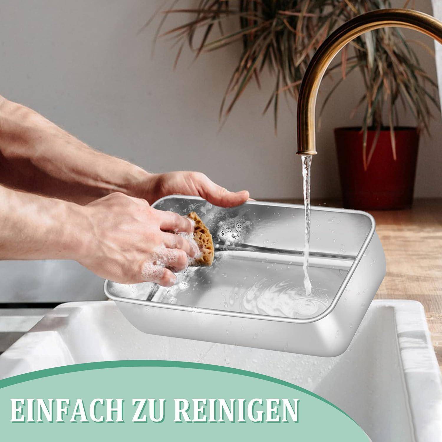 Person wäscht einen Teller unter fließendem Wasserhahn; Text auf Deutsch lautet: 'Einfach zu reinigen