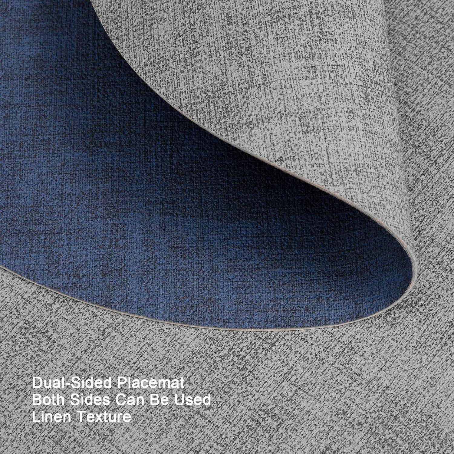 Eine strukturierte, beidseitige Tischunterlage ist zu sehen, mit Leinenoptik in Grau und Blau. Der Text besagt: „Beidseitig nutzbare Tischunterlage Mit Leinen-Textur