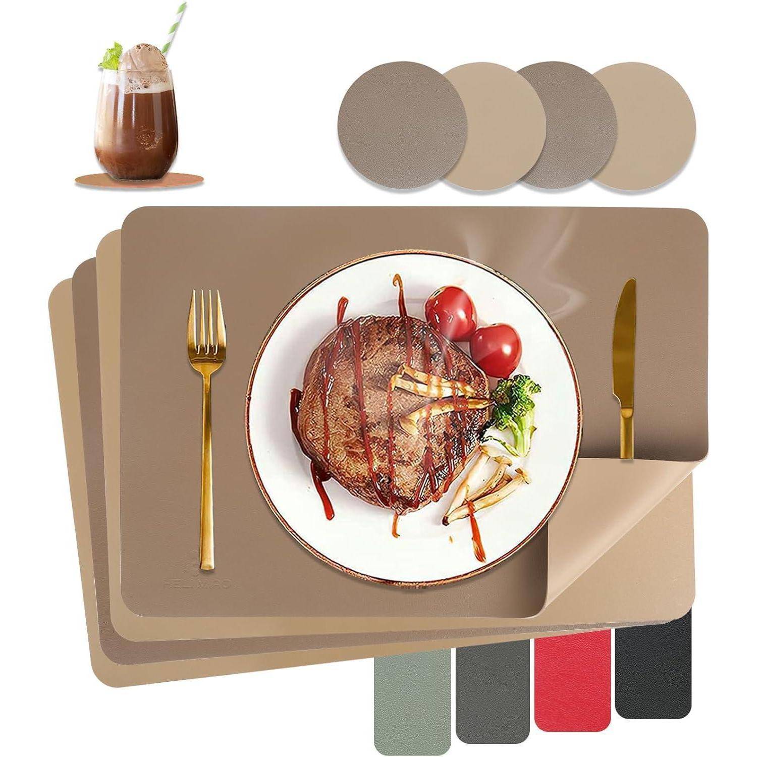 Ein Teller mit einem gegrillten Steak, das mit Sauce, Kirschtomaten und Brokkoli belegt ist, auf einem braunen Platzdeckchen neben einer Gabel und einem Messer.