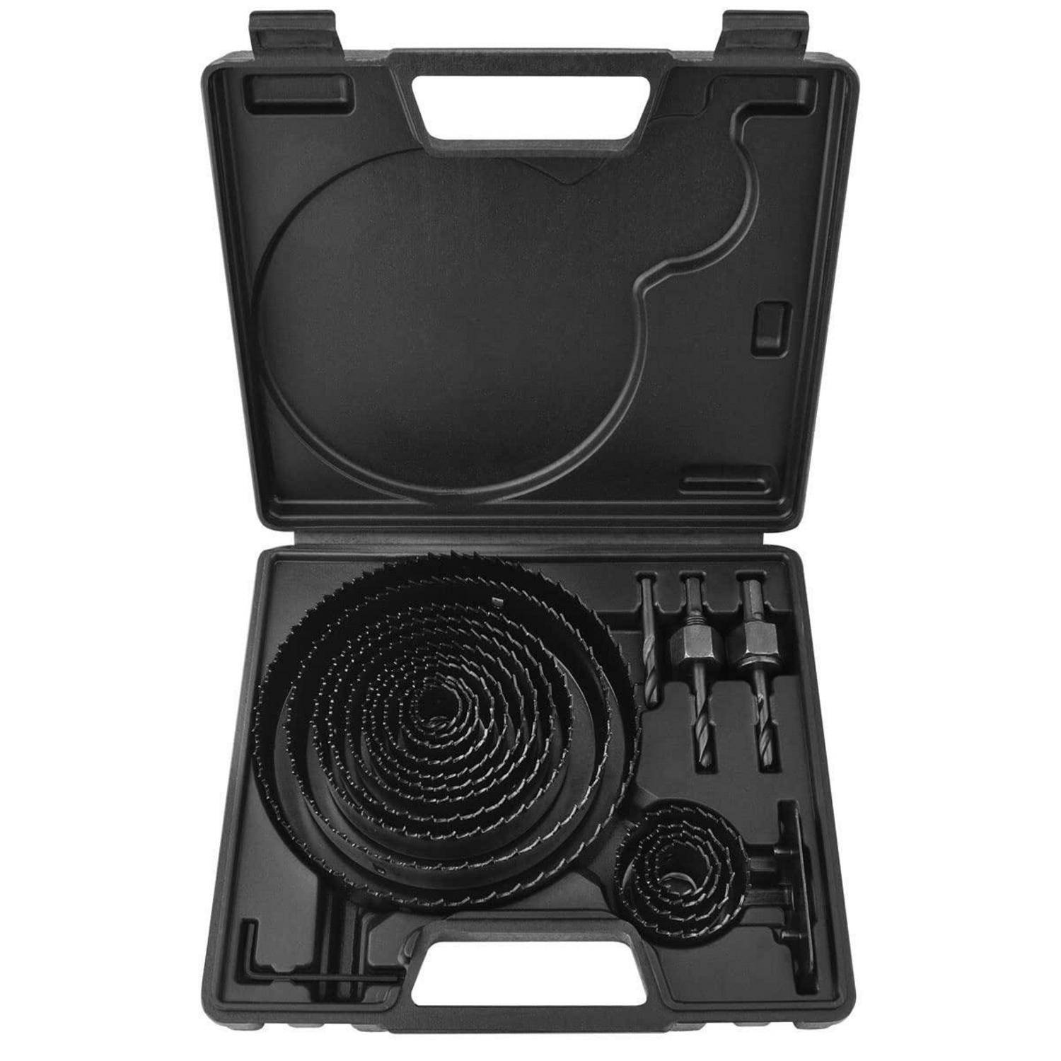 Eine schwarze Kunststoffbox mit verschiedenen Größen von Kreissägeblättern und Bohrern, die ordentlich in Fächern angeordnet sind. Die Box ist geöffnet und zeigt ihren Inhalt.