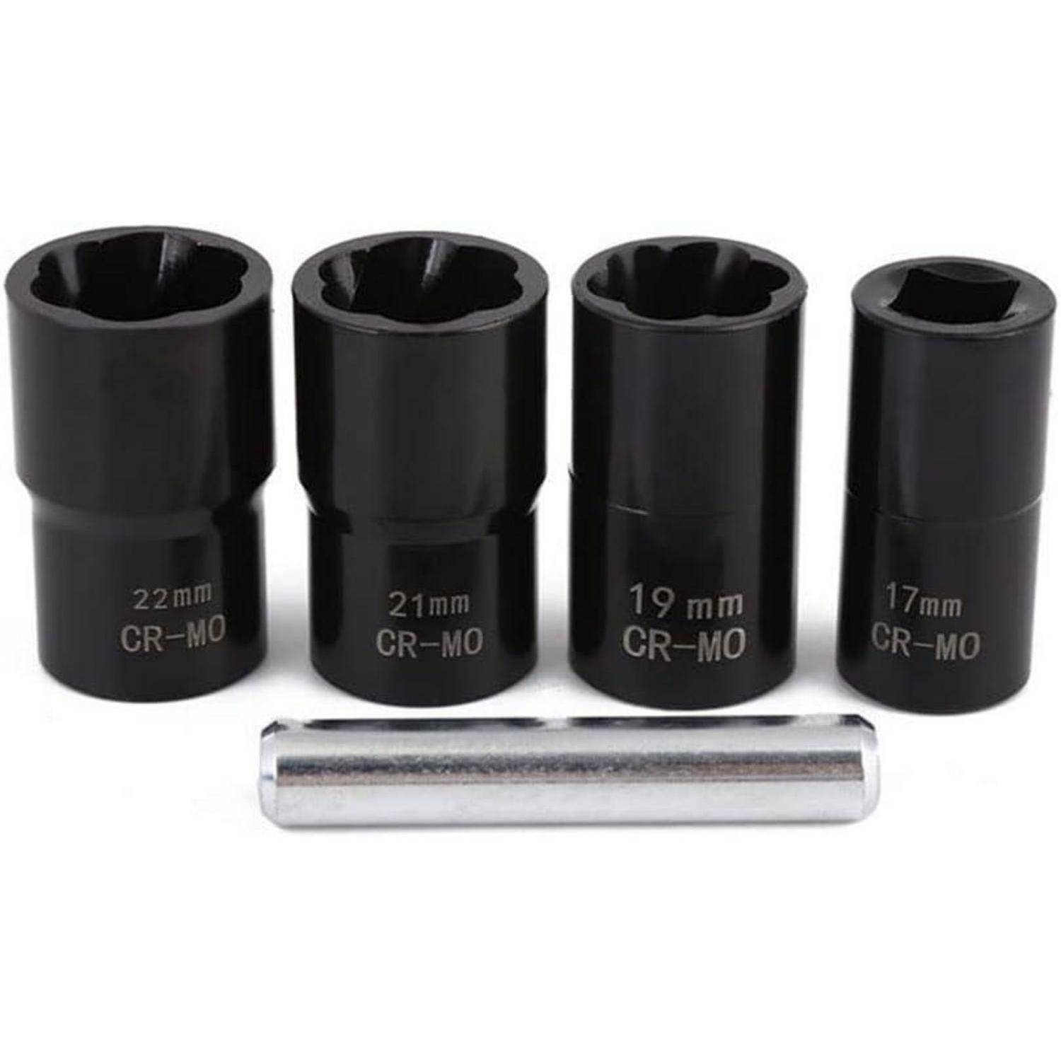 Das Bild zeigt vier schwarze CR-MO Schlagschraubereinsätze in verschiedenen Größen, gekennzeichnet mit 22mm, 21mm, 19mm und 17mm, zusammen mit einem silbernen Adapter.