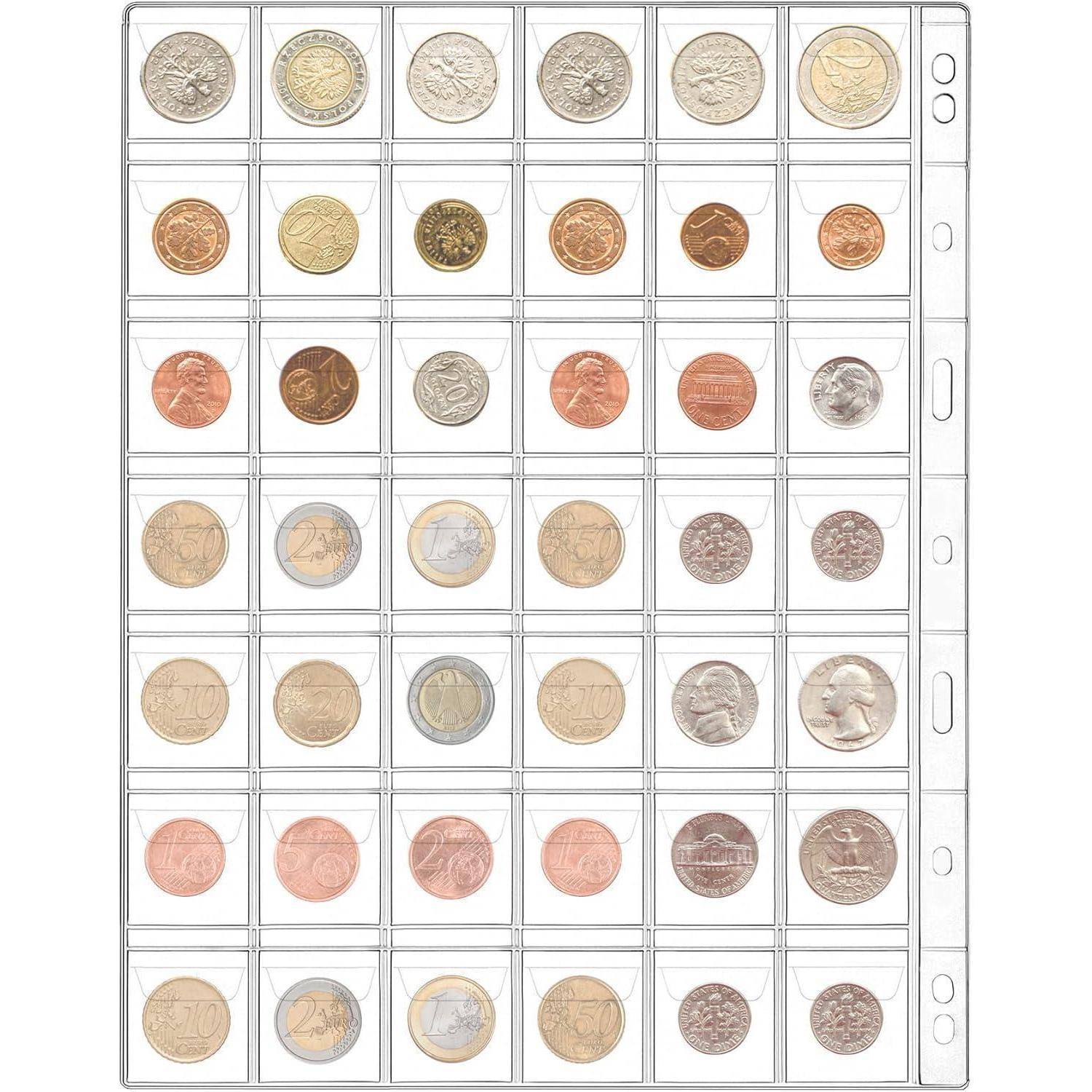 Eine Sammlung von Münzen, die in einem transparenten Album organisiert sind, wobei jedes Fach eine andere Münze enthält und eine Vielfalt an Designs und Größen präsentiert.